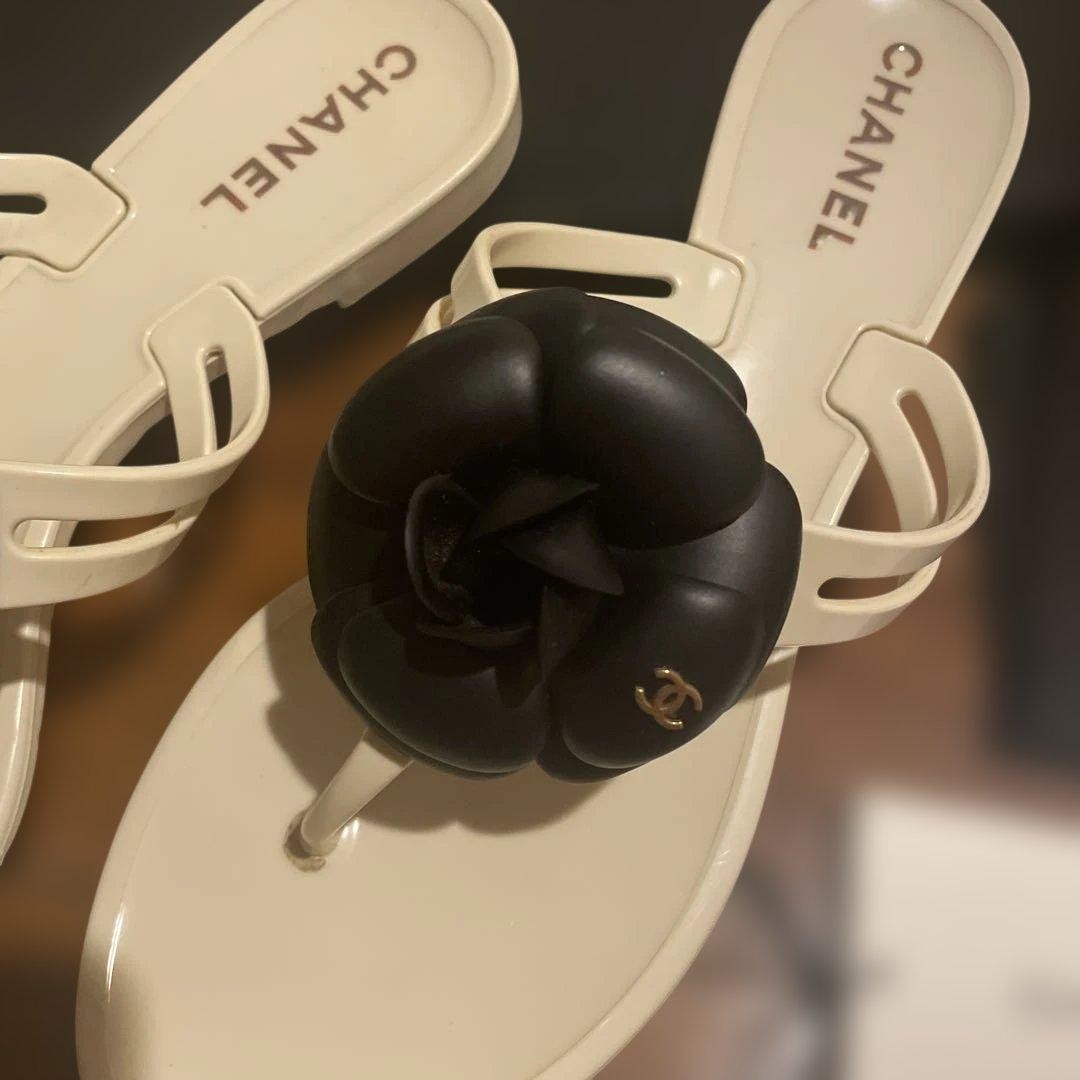 CHANEL Beach Sandals Size 38 23.5cm Excellent Condition with Box
