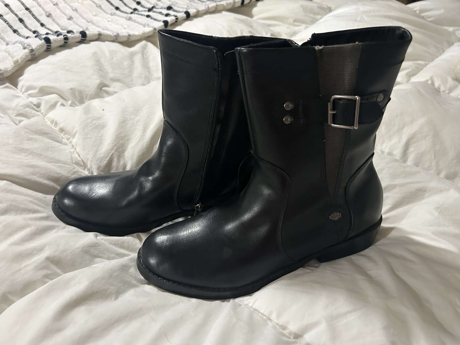 Harley-Davidson Women’s Black Leather Ankle Bootie Round Toe Zip Buckle 8.5