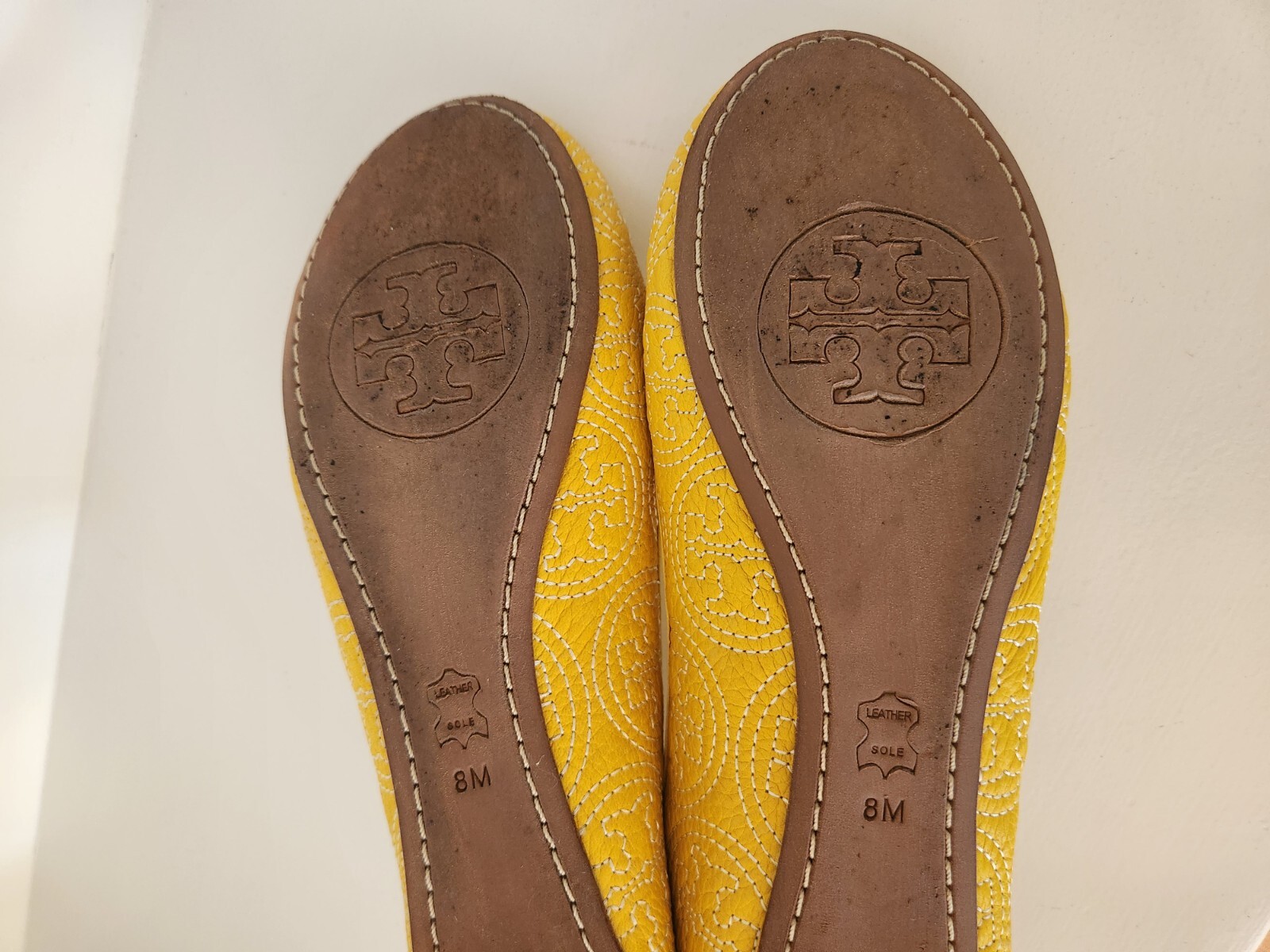 VEUC Tory Burch Womens Chelsea Yellow Stitched Ballet Flats Sz 8 M