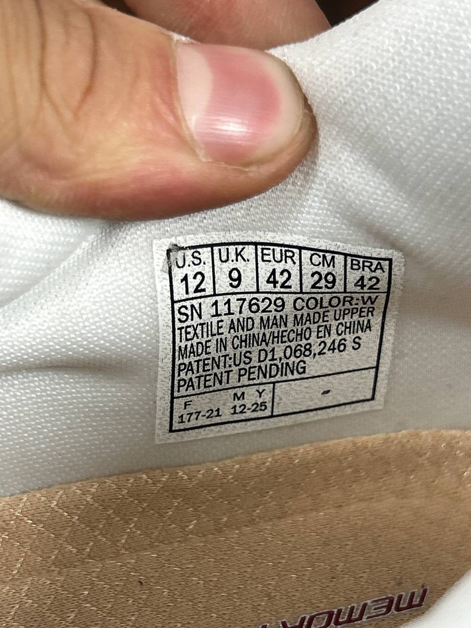 Skechers Shoes Womens Size 12 Bobs Sport Arc Waves White Textile Slip On Sneaker