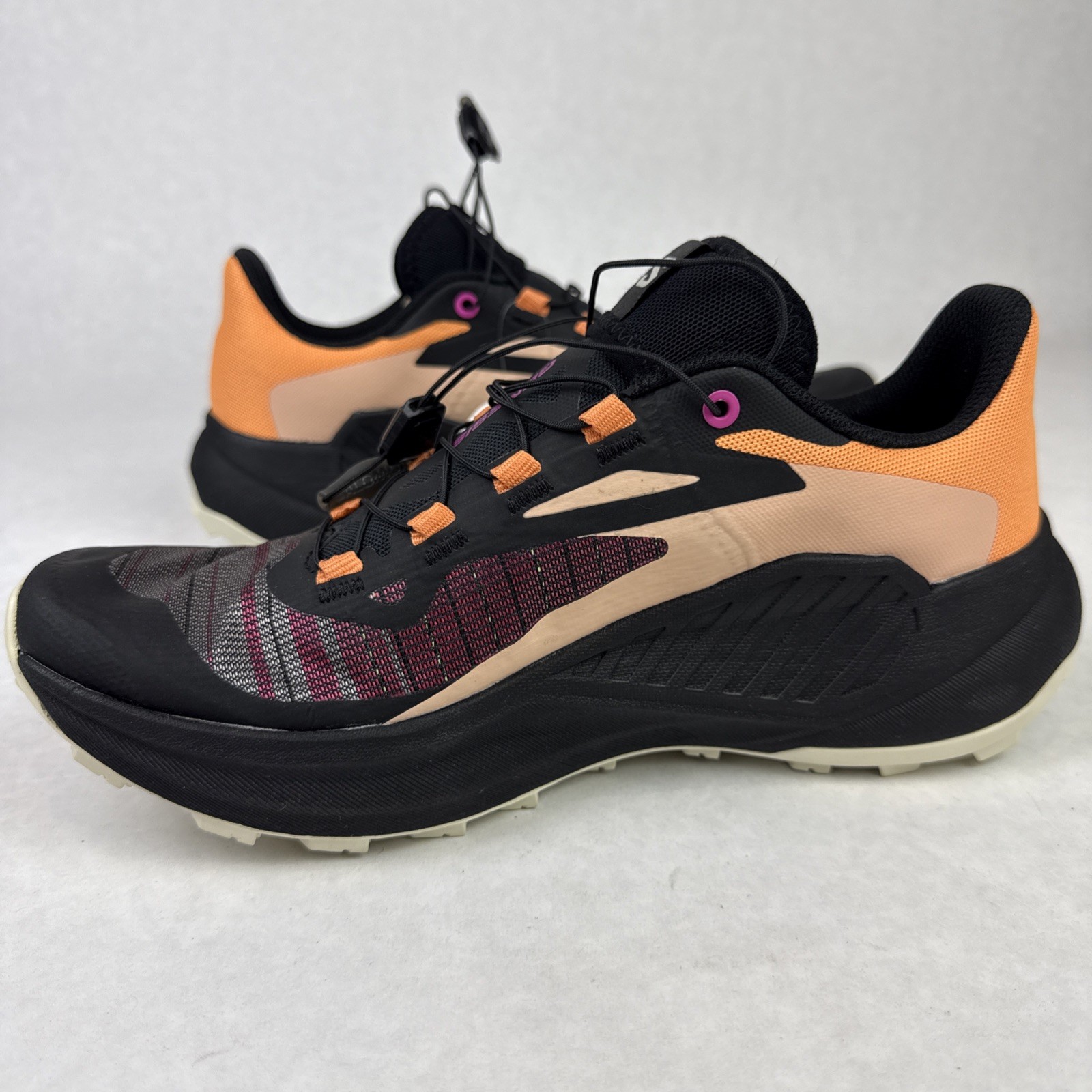 Salomon Trail Running Shoes Women Genesis Size 7 EU 38 2/3 Black Peach Pink NWT