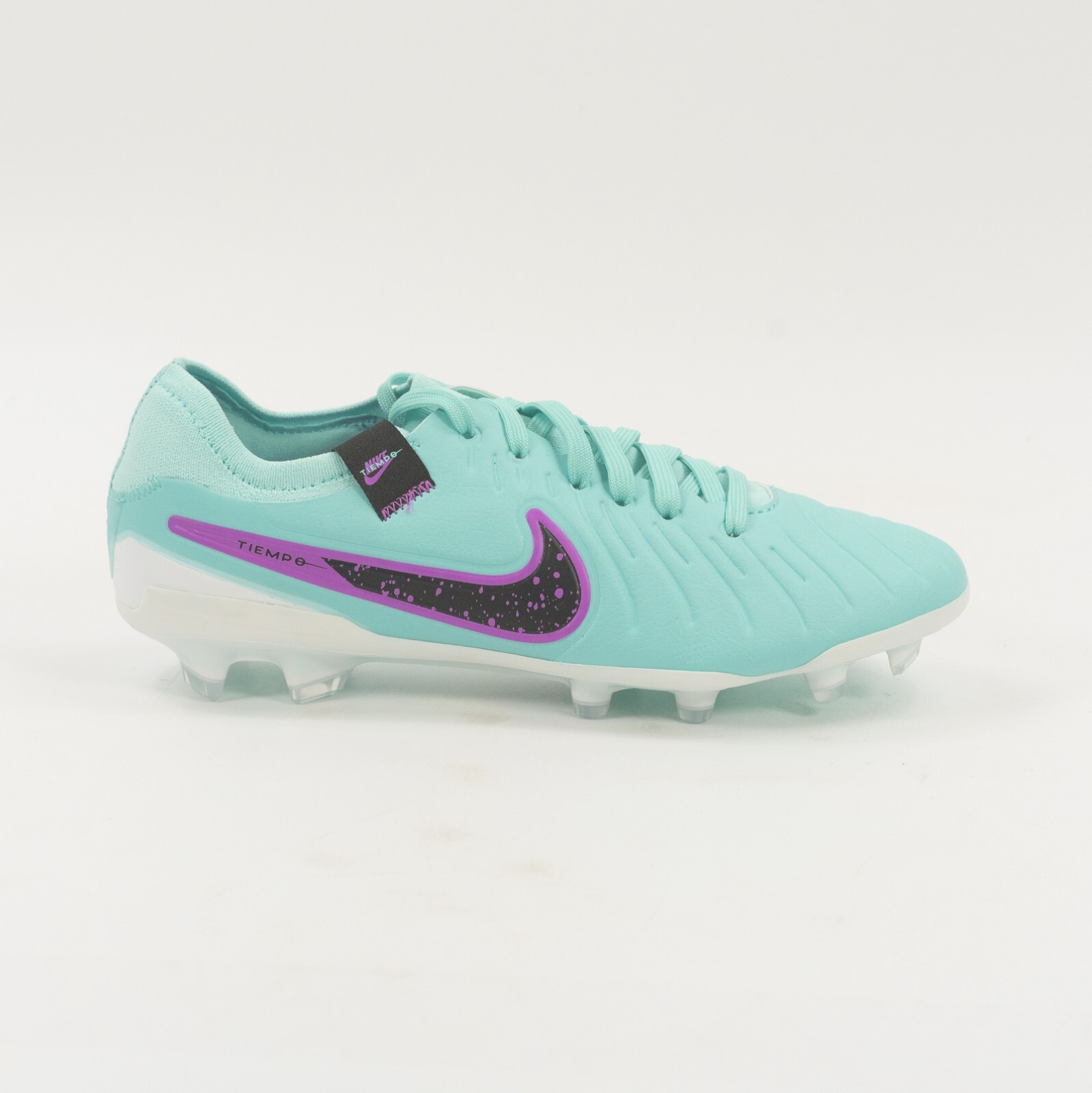 Nike Tiempo Legend 10 Pro FG DV4333-300 Soccer Cleats size 6 W / 4.5M