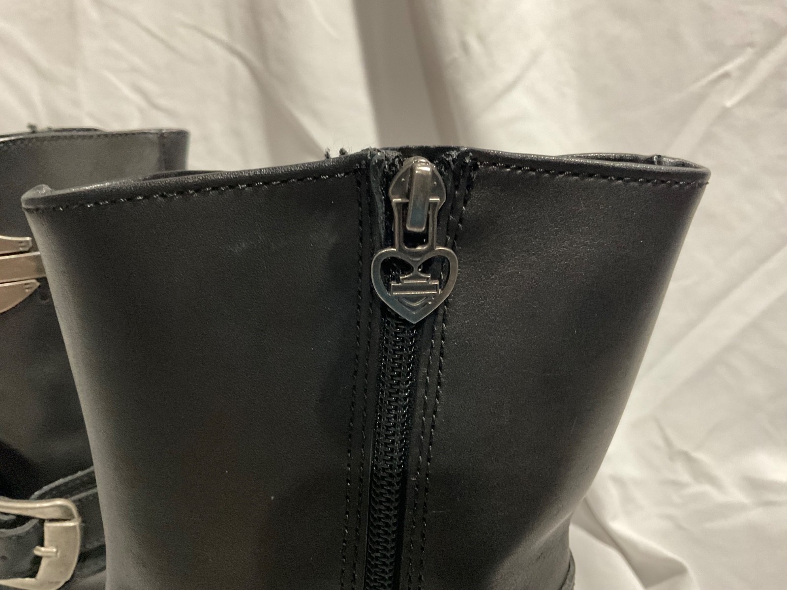 Harley Davidson Women’s Leather boots size 7 – Super cute—Excellent condition