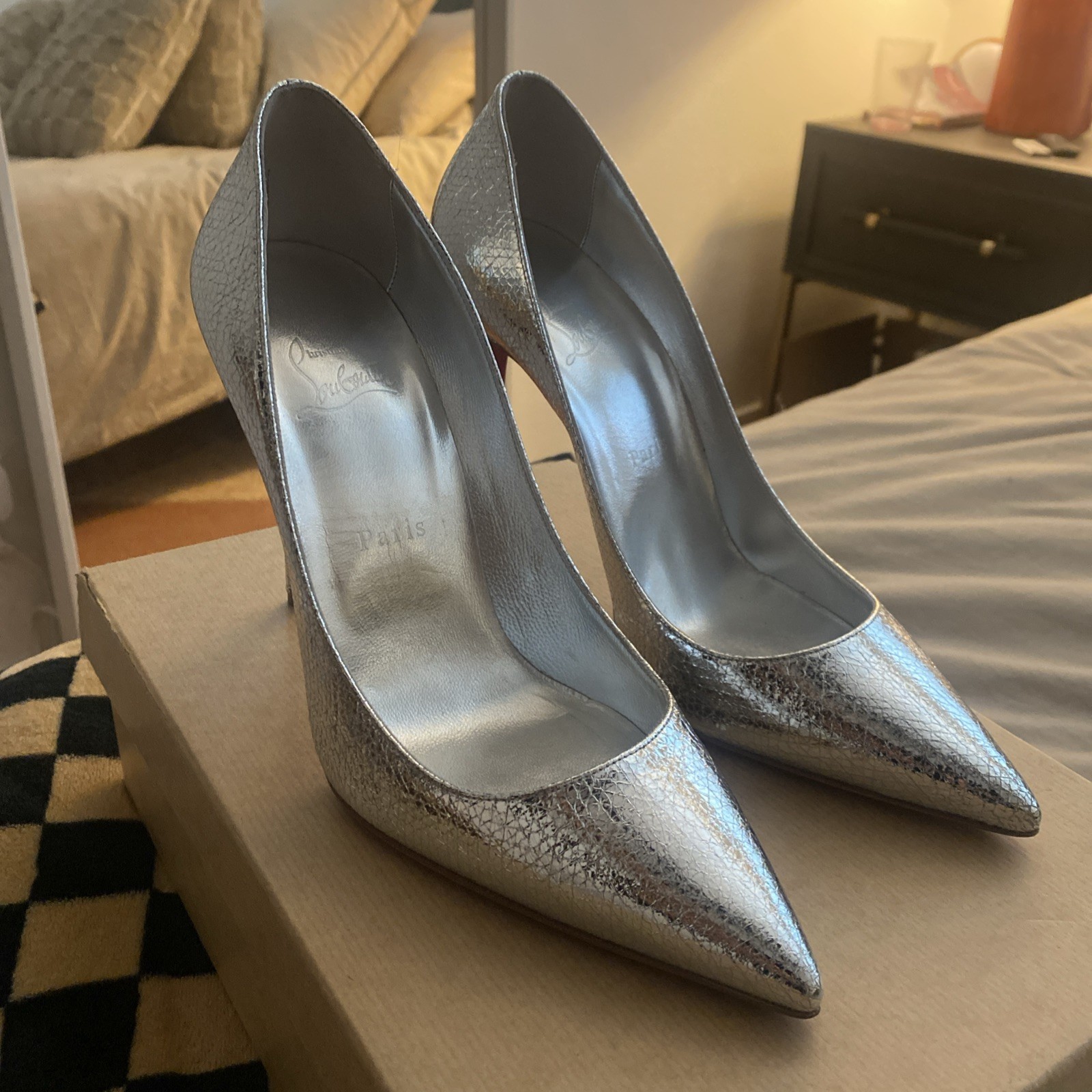 Christian Louboutin Silver Kate 100 Specchio Star Heels In Silver 40/10