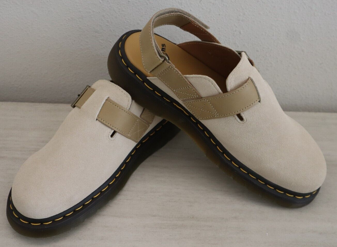 Dr. Martens LA004 Men’s Sz 11 Women’s Sz 12 Beige Jorge II Slingback Mules