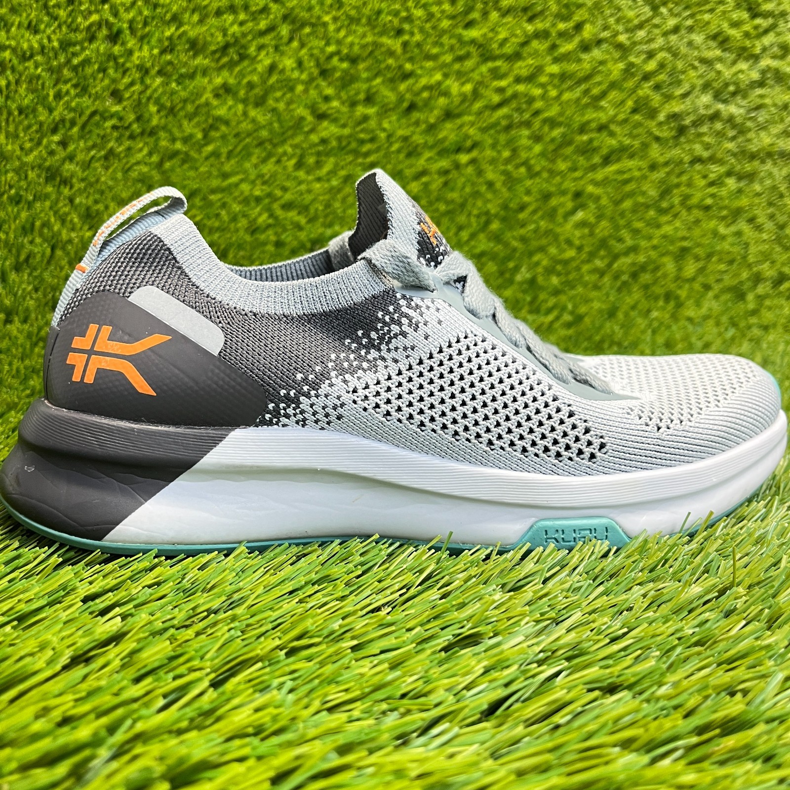 Kuru Flux Cloud Womens Size 6 Gray White Black Athletic Running Shoes Sneakers