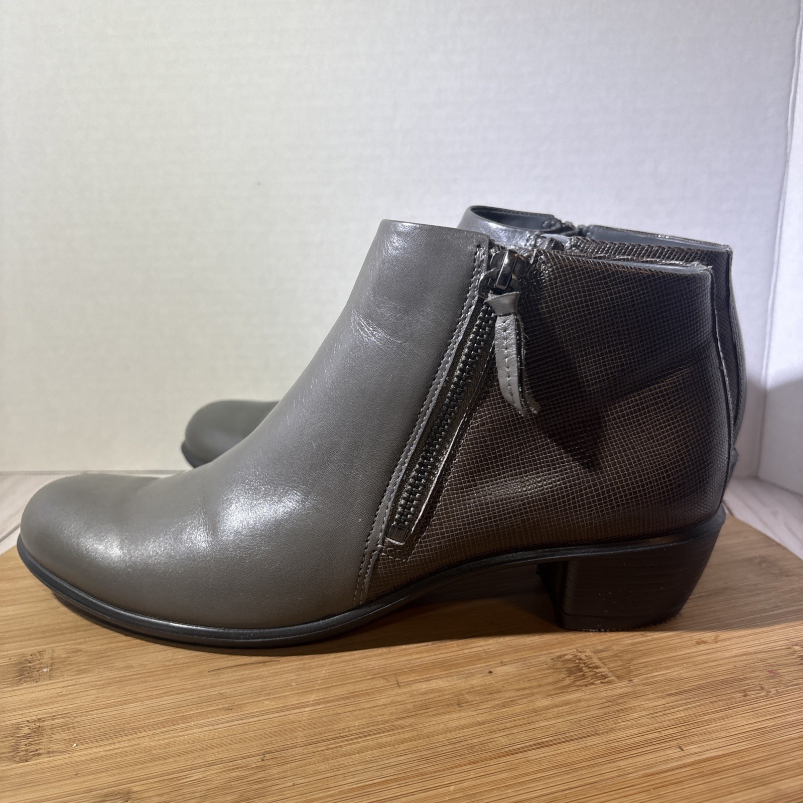 Ecco Touch 35 Side Zip Ankle Boots Women’s Gray Brown Size EU 40