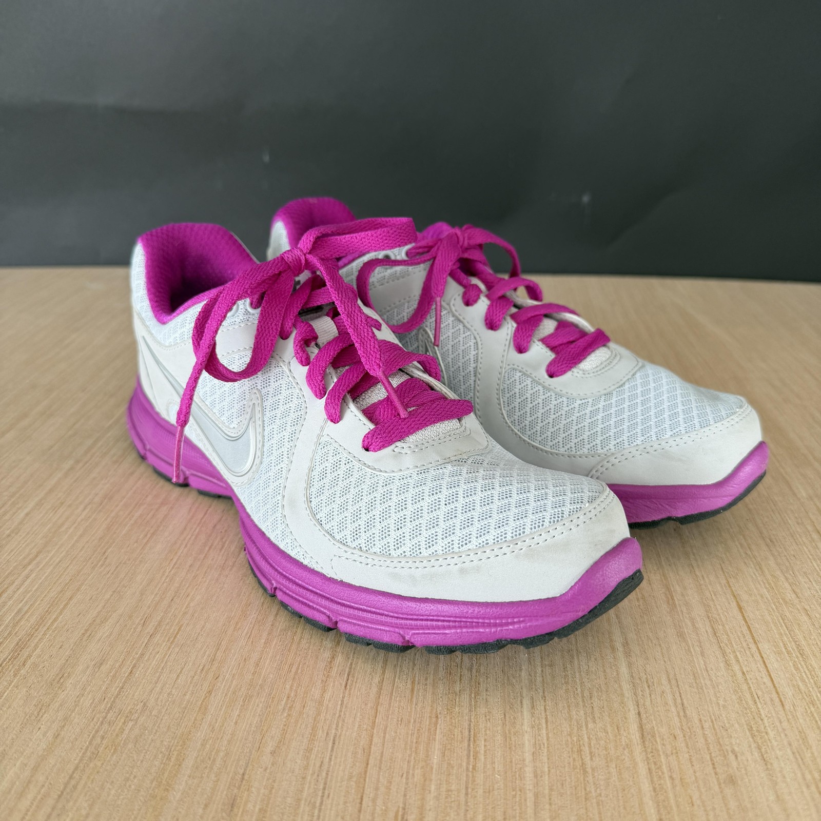 Nike Shoes Womens Size 8 Pink Air Mesh Running Sneakers Athletic 443861-009