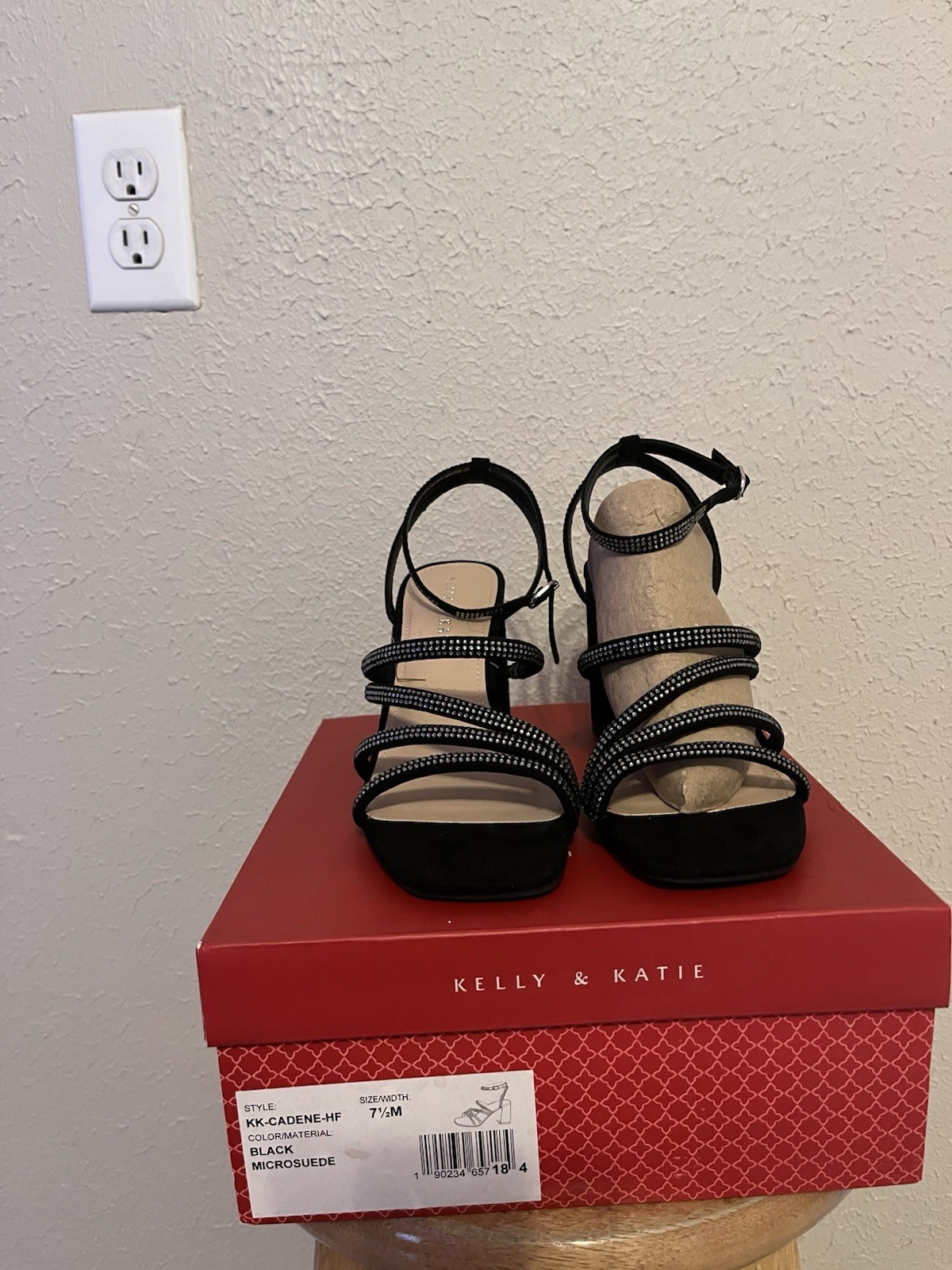 Kelly & Katie Black Microsuede Rhinestone Strappy Ankle Strap Block Heel 7.5M