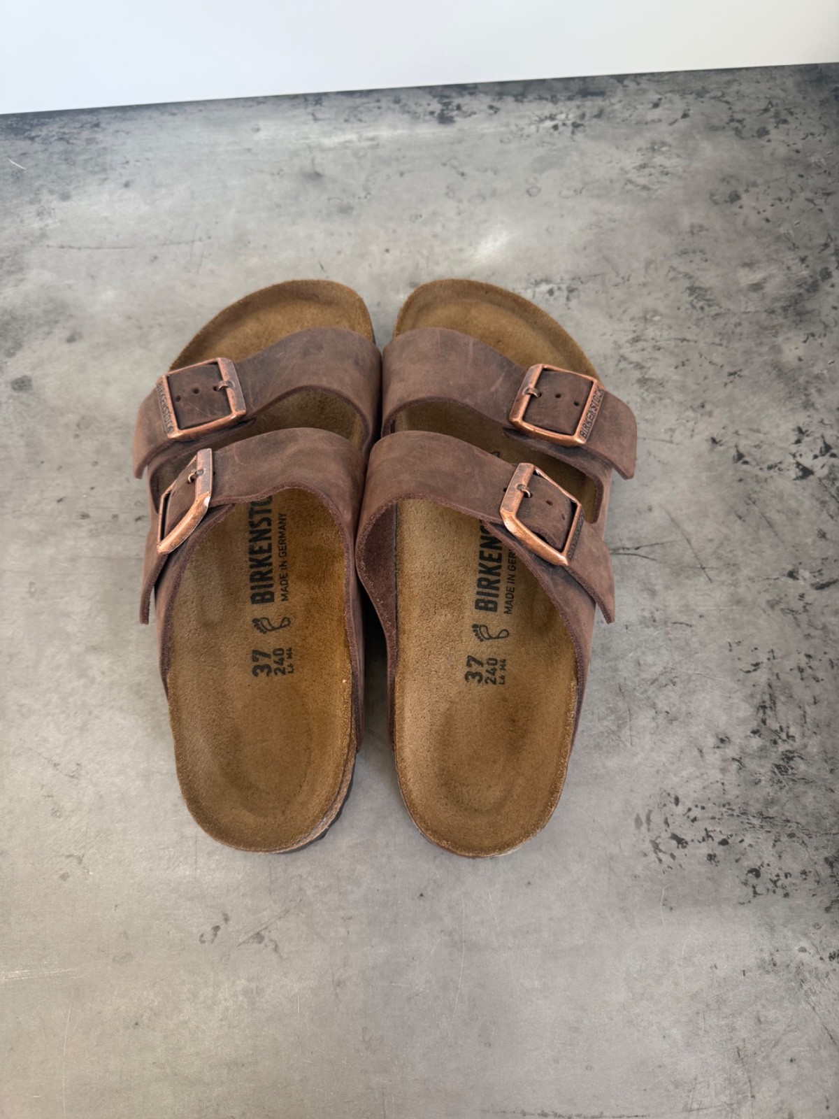 Birkenstock Arizona Habana Oiled Leather EU 37 / Size 6-6.5 (Narrow) – Worn Once