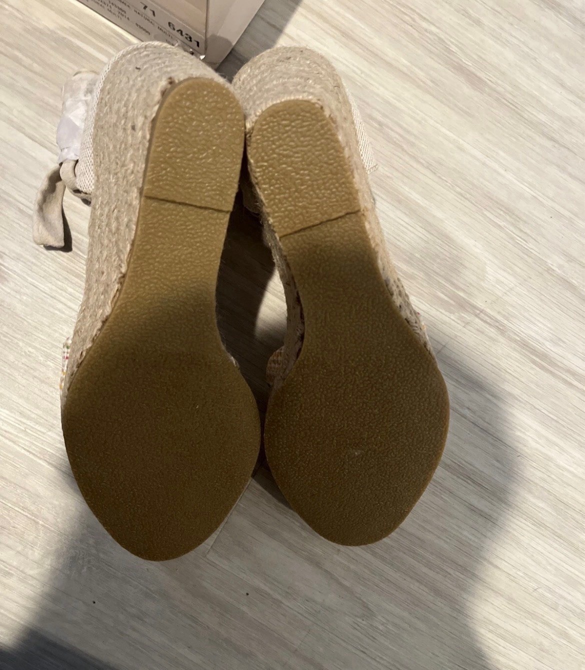 JustFab Women’s Beige/Multicolor Striped Espadrille Wedge Tie Ankle US 9