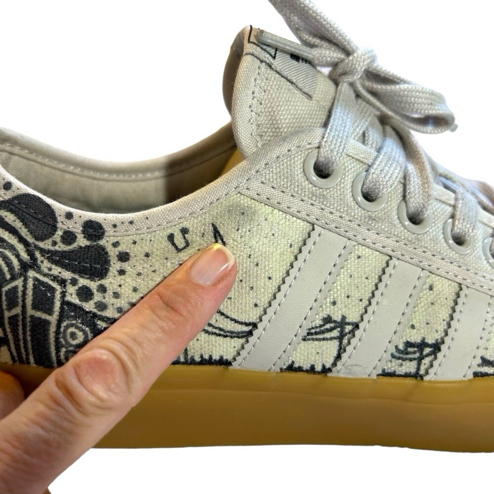 Adidas Nizza Platform Shoes Rare Unique Lemony Cream Color w/ Music Graphics 8