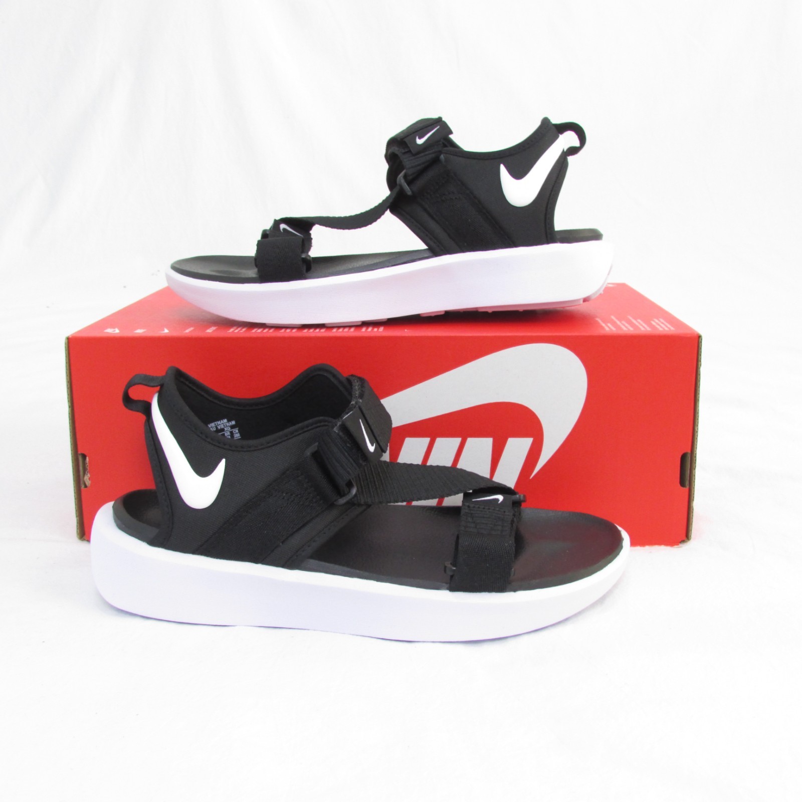 Nike Vista Womens Outdoor Sandals Black White US9W