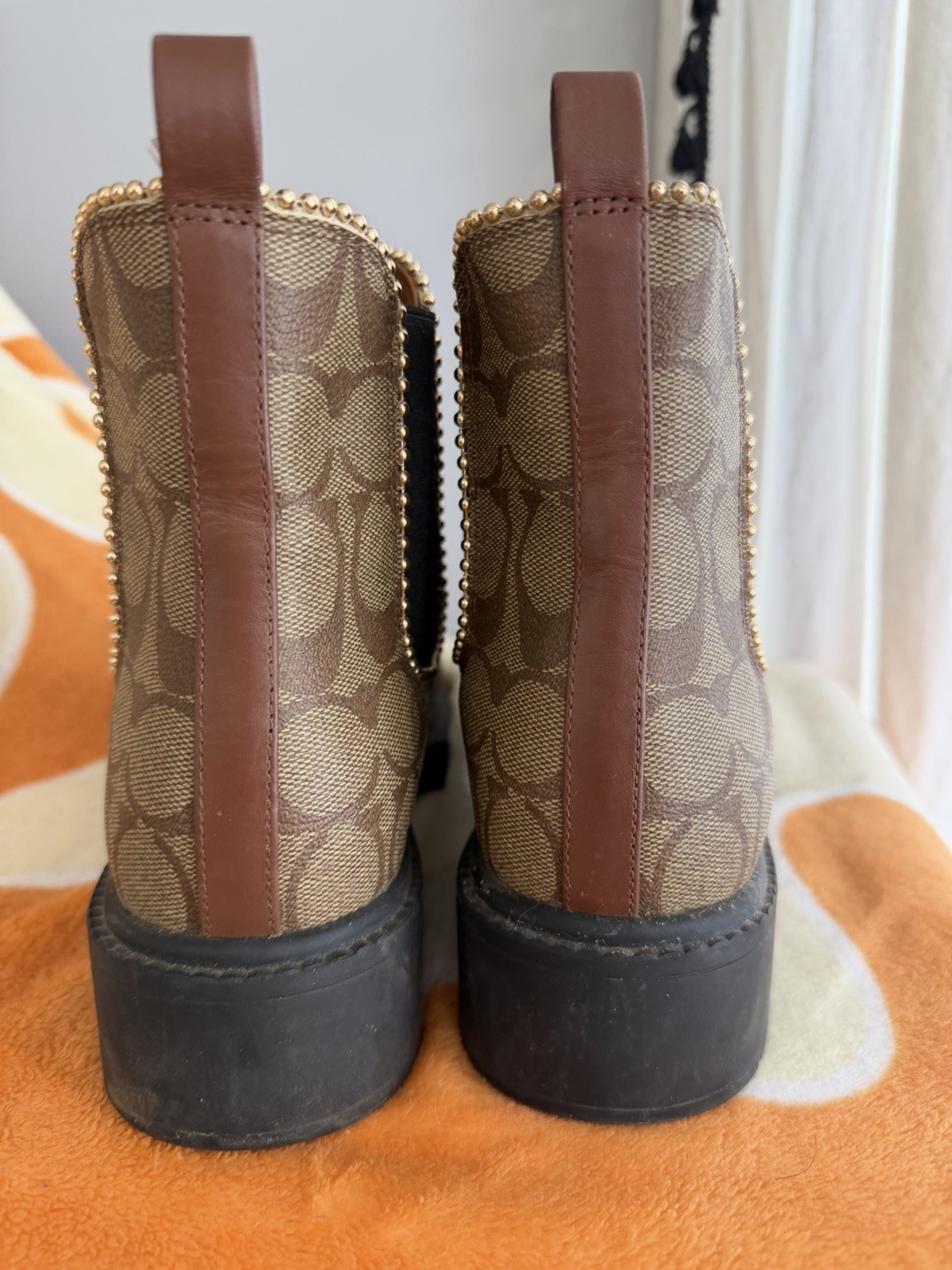 Coach Women’s Brown Signature Logo Leather Chelsea Ankle Boots Slip-On 10