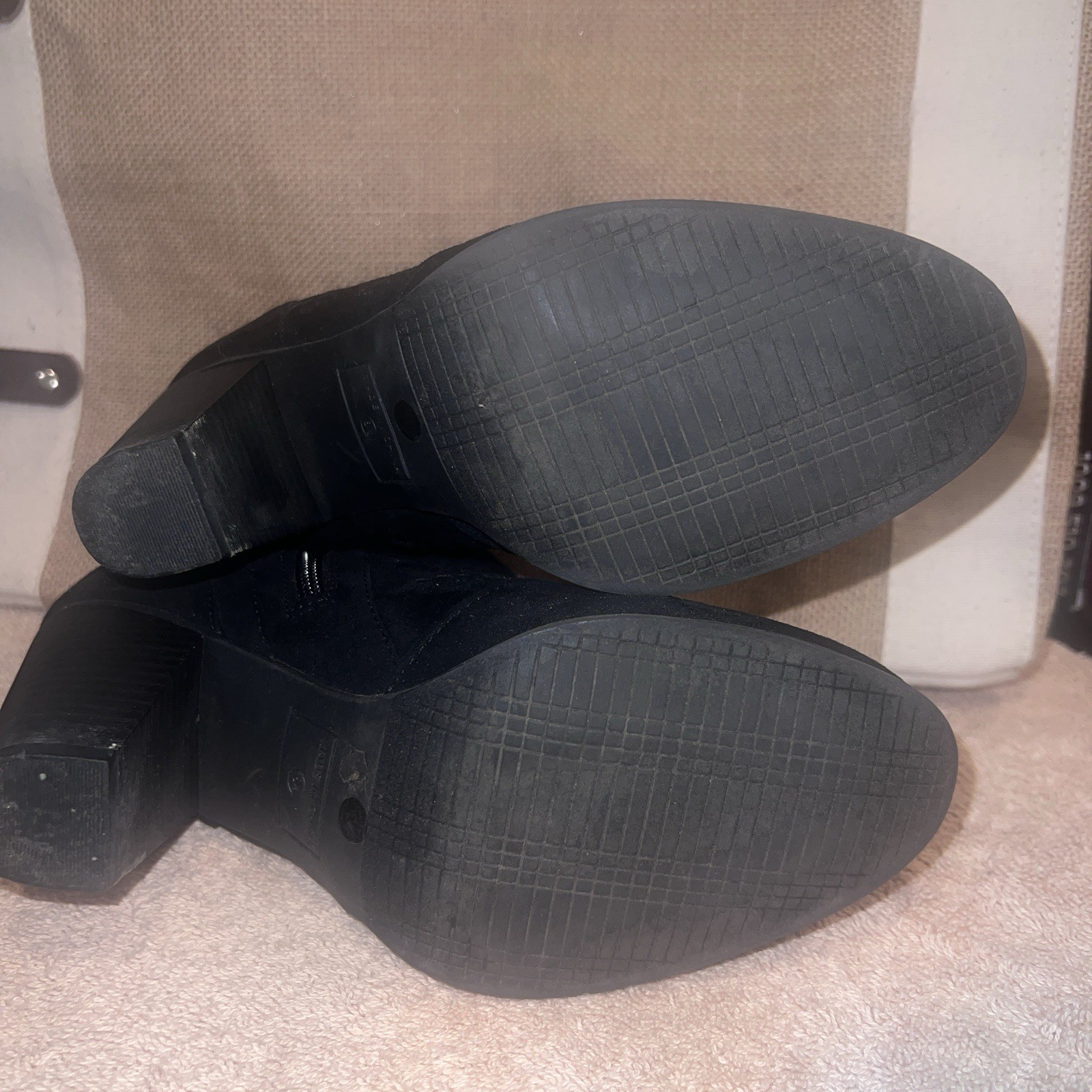 A.N.A. Ana Anita Ankle Boots Side Zip 8.5 M Black Block Heel Festival