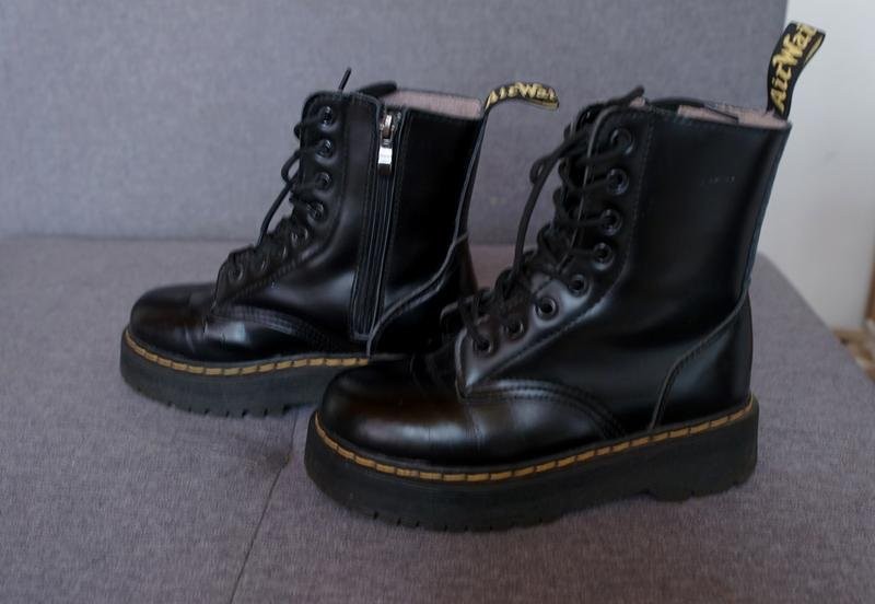 Women Dr Martens Boots Black Leather 35 #3KE9