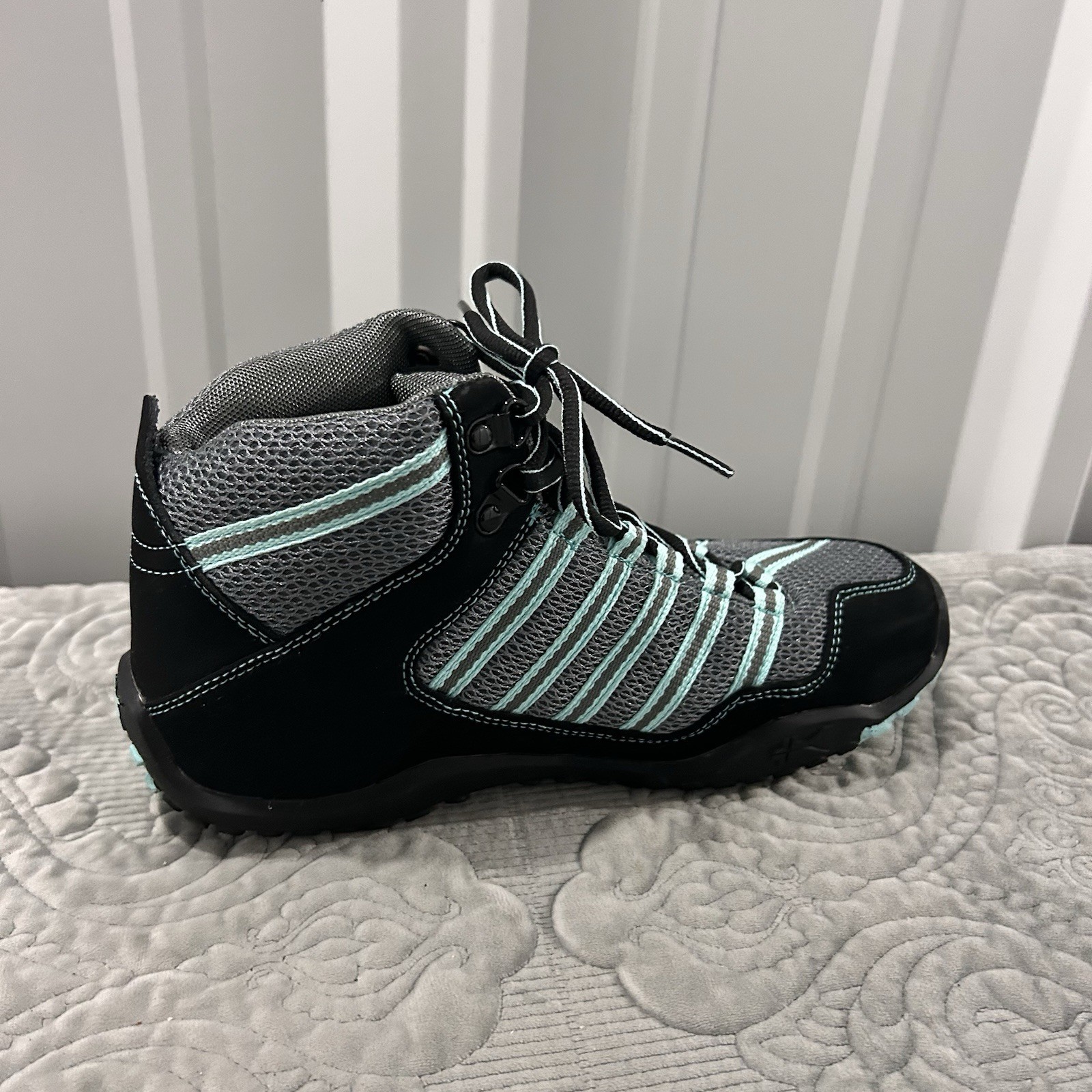 Kuru Womens Chicane Active Training Boots Mesh Mid Top Lace Up Athletic Shoes 9