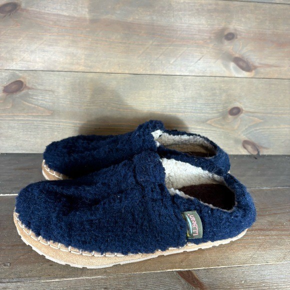 ll bean cozy womens size 7 shoes blue sherpa lined comfort slippers