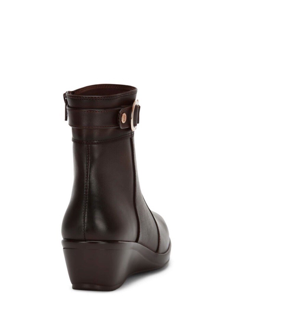 Botas Andrea. Botines Café de mujer.