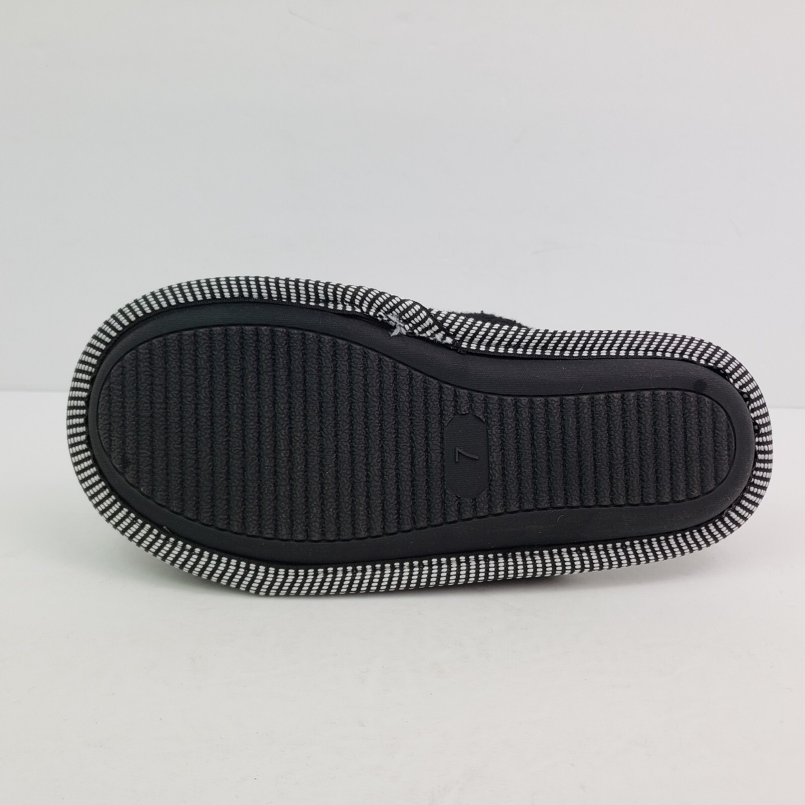 Ellen Degeneres ED Wilesly Womens Size 7 Black Salsa Red Fleece Love Slippers