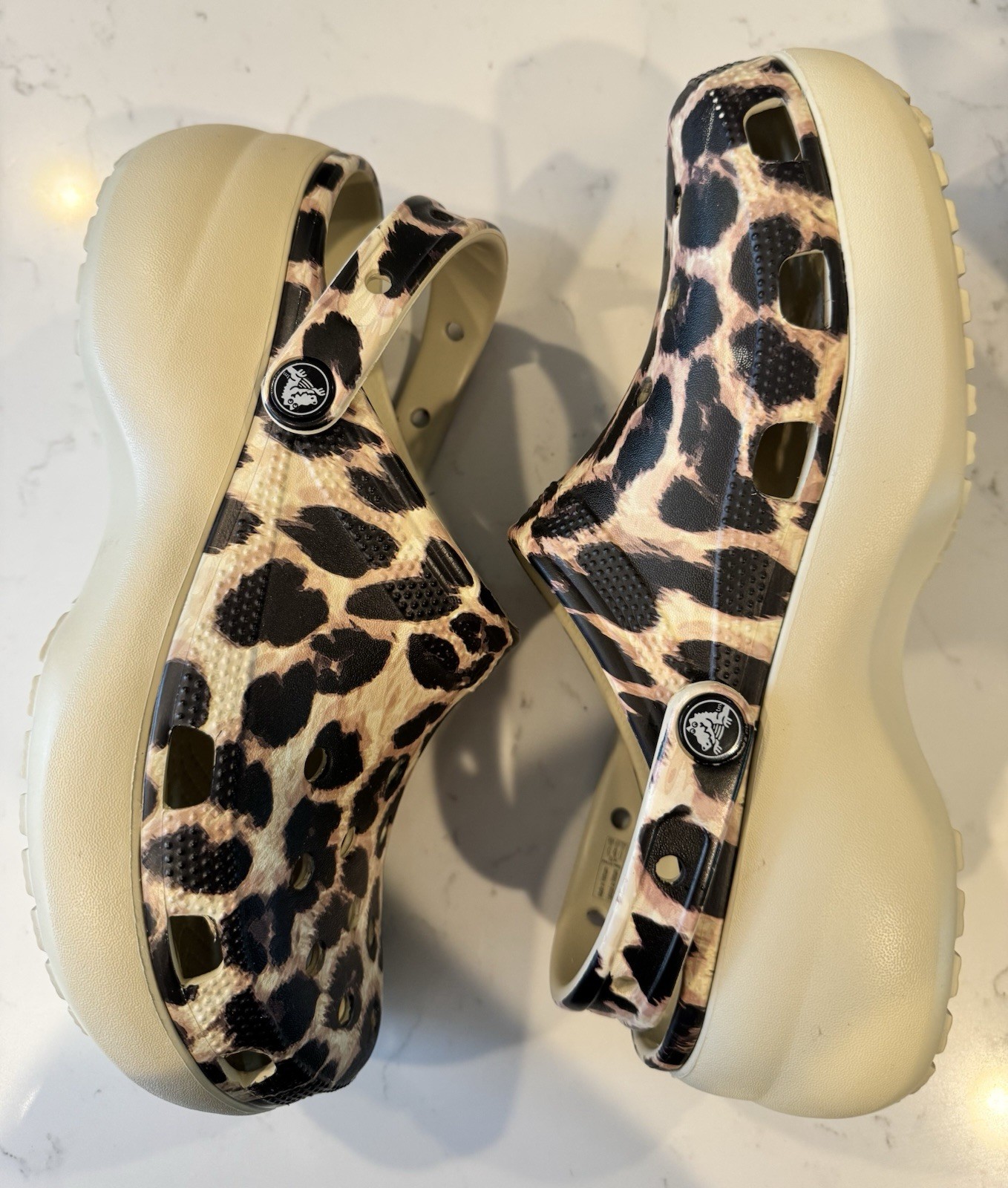 Crocs Stomp Clog Leopard Animal Print Chunky Platform Sole Womens Size 10