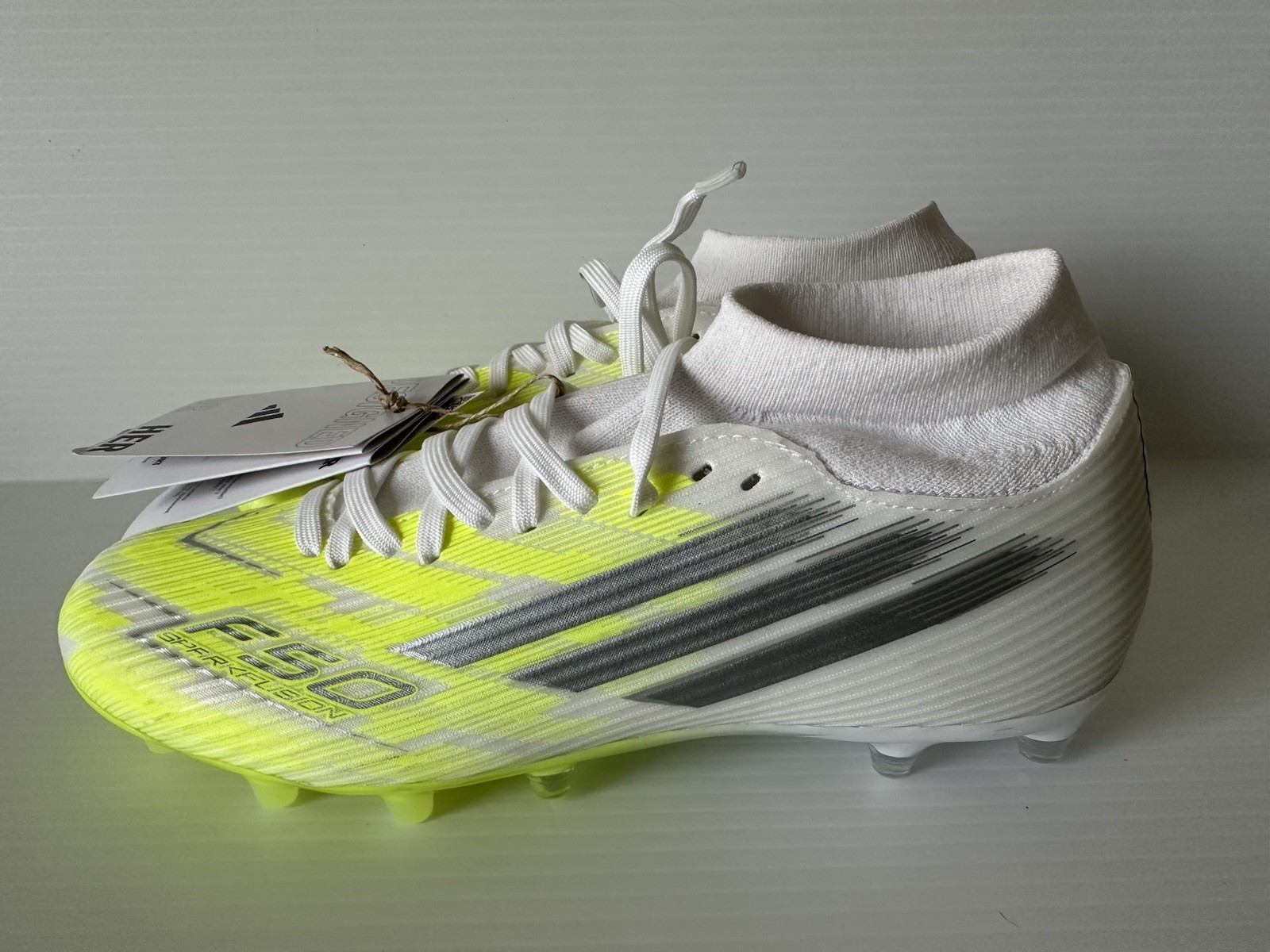 NEW Women’s Size 9.5 Adidas F50 Sparkfusion League FG AG Soccer Cleats For Her