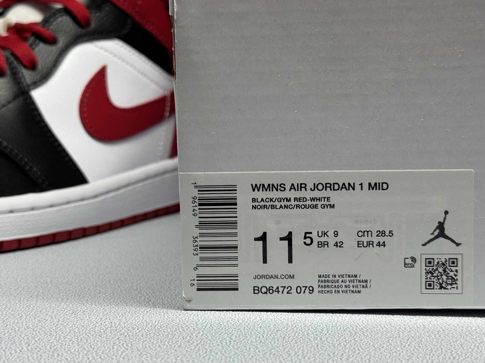 Nike Air Jordan 1 Mid Black Gym Red White EU 44 US 11.5 New BQ6472-079
