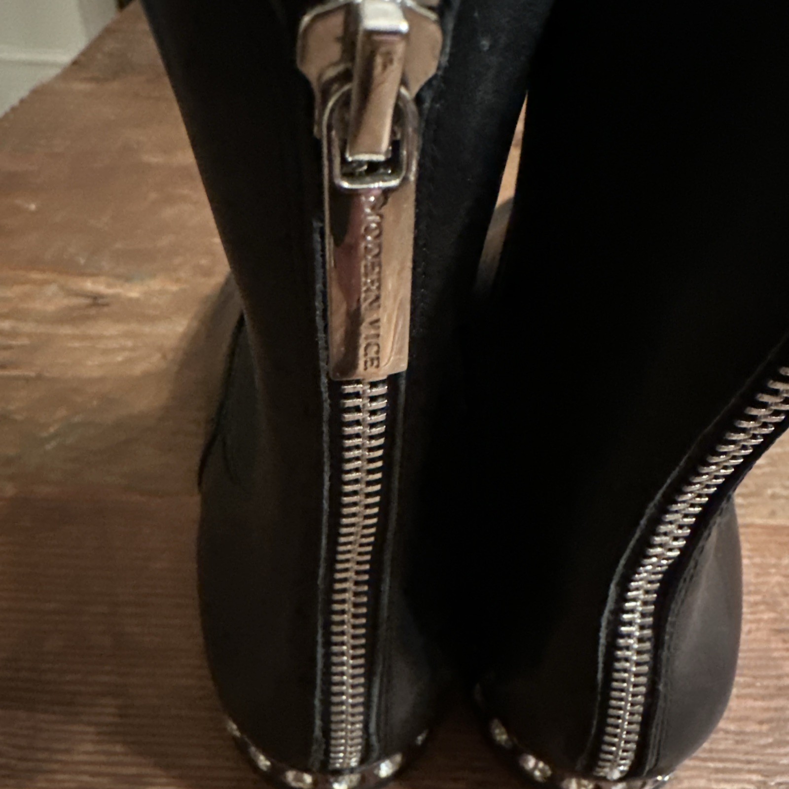 Modern Vice Glamorous Black Zip-up Booties – Women’s Size 37.5/ US 7.5