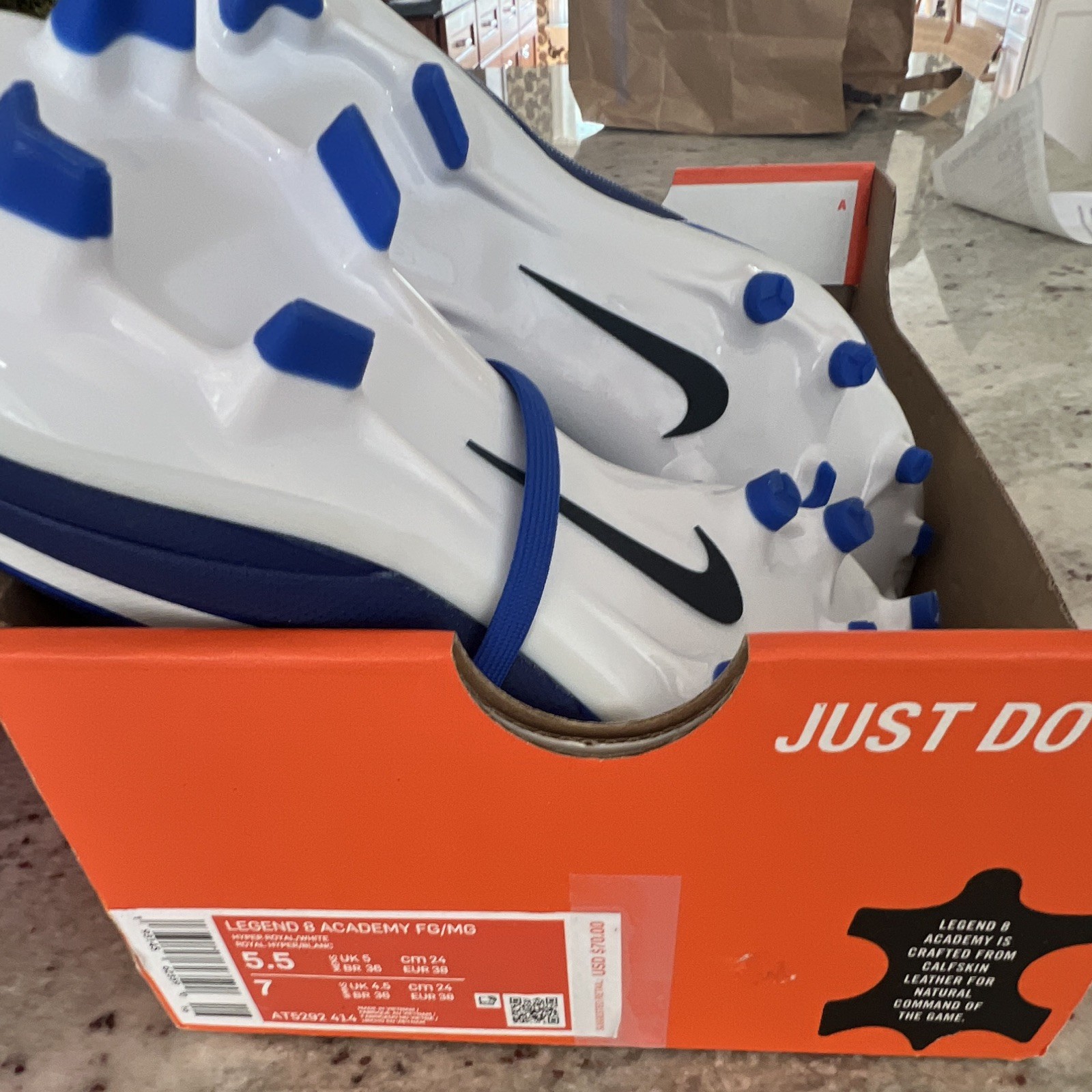 Nike Tiempo Legend 8 Academy FG/MG Soccer Cleats Blue/ women’s US 7