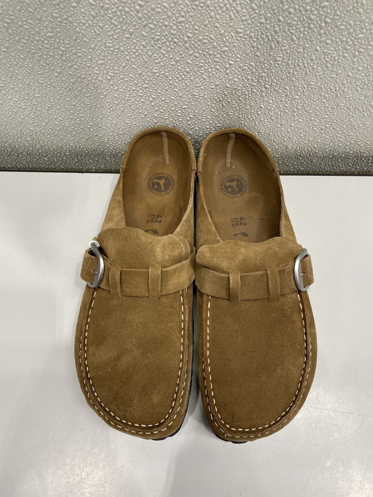 Birkenstock Buckley Suede Leather Clog Unisex W11, M9 In Tea