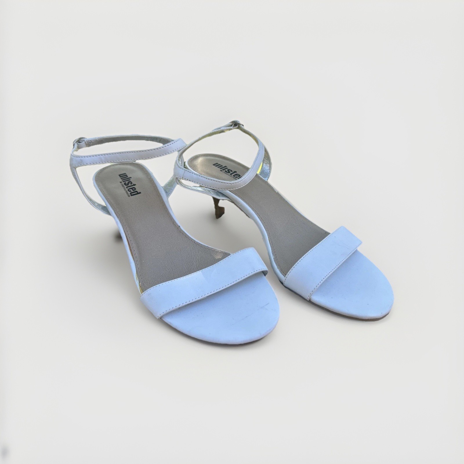 Kenneth Cole Unlisted Kitten Heel Sandal NWOB Y2K Style Size 7.5 Made in 2014