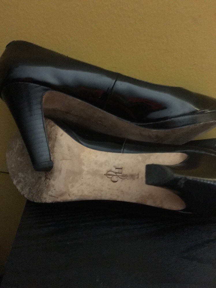 COLE HAAN Black Patent Leather Semi- Round Toe Platform Pumps Sz 7.5B