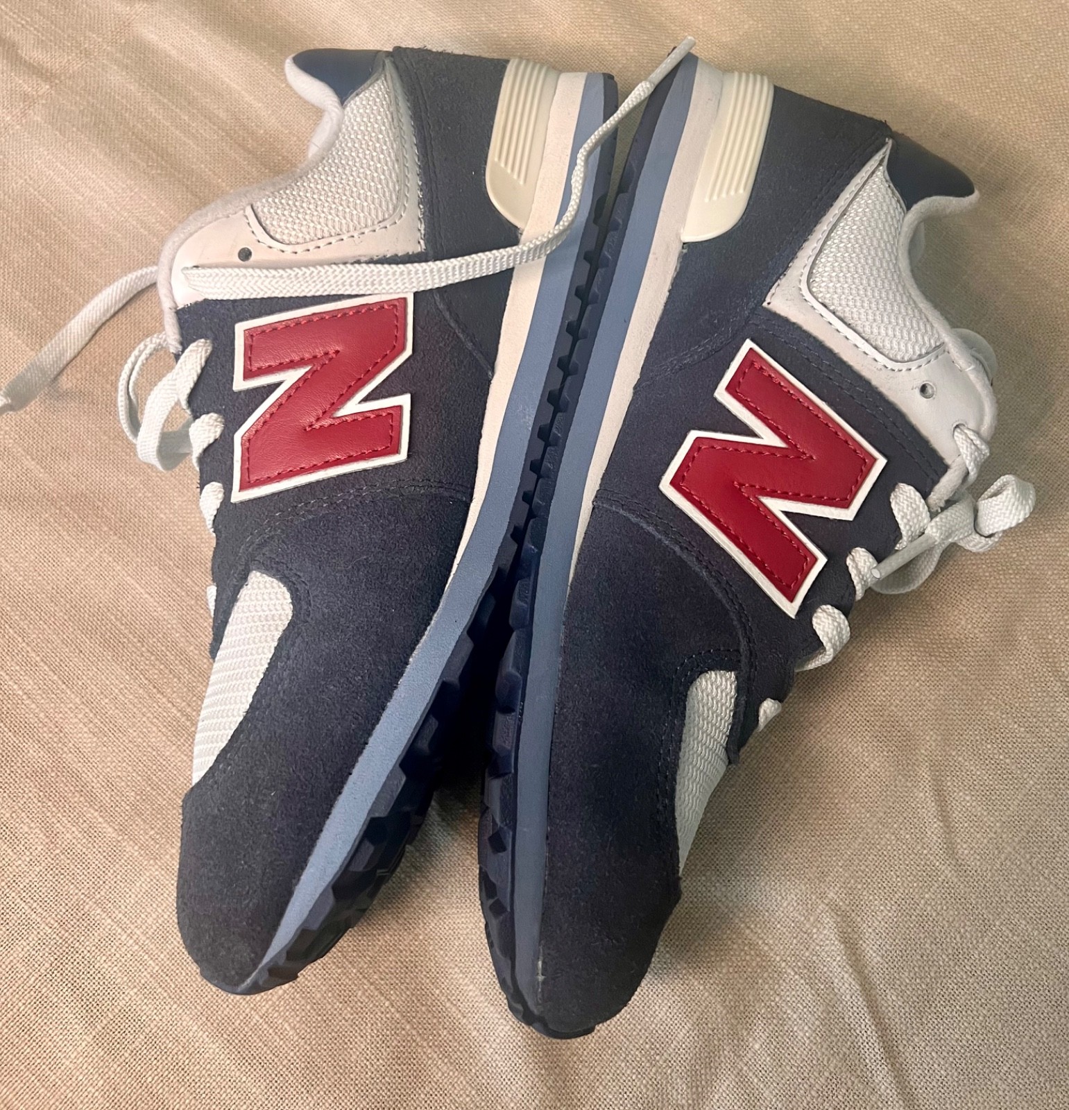New Balance 574 Core Plus sneakers Womens 8, Boys 6. EUC Navy Red