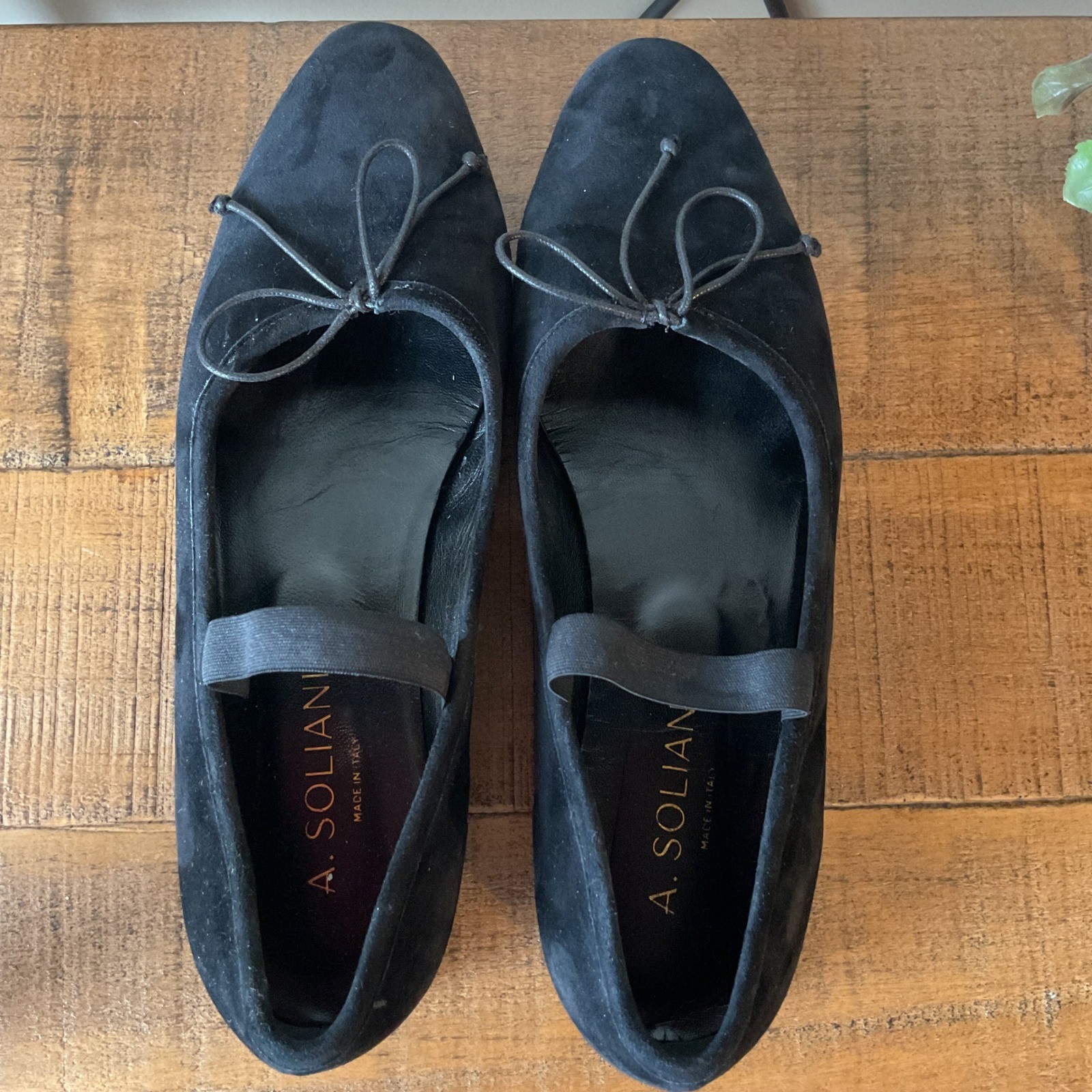 A. Soliani Como Strap Black Suede Mary Jane Ballet Flats Size 38.5 Made in Italy