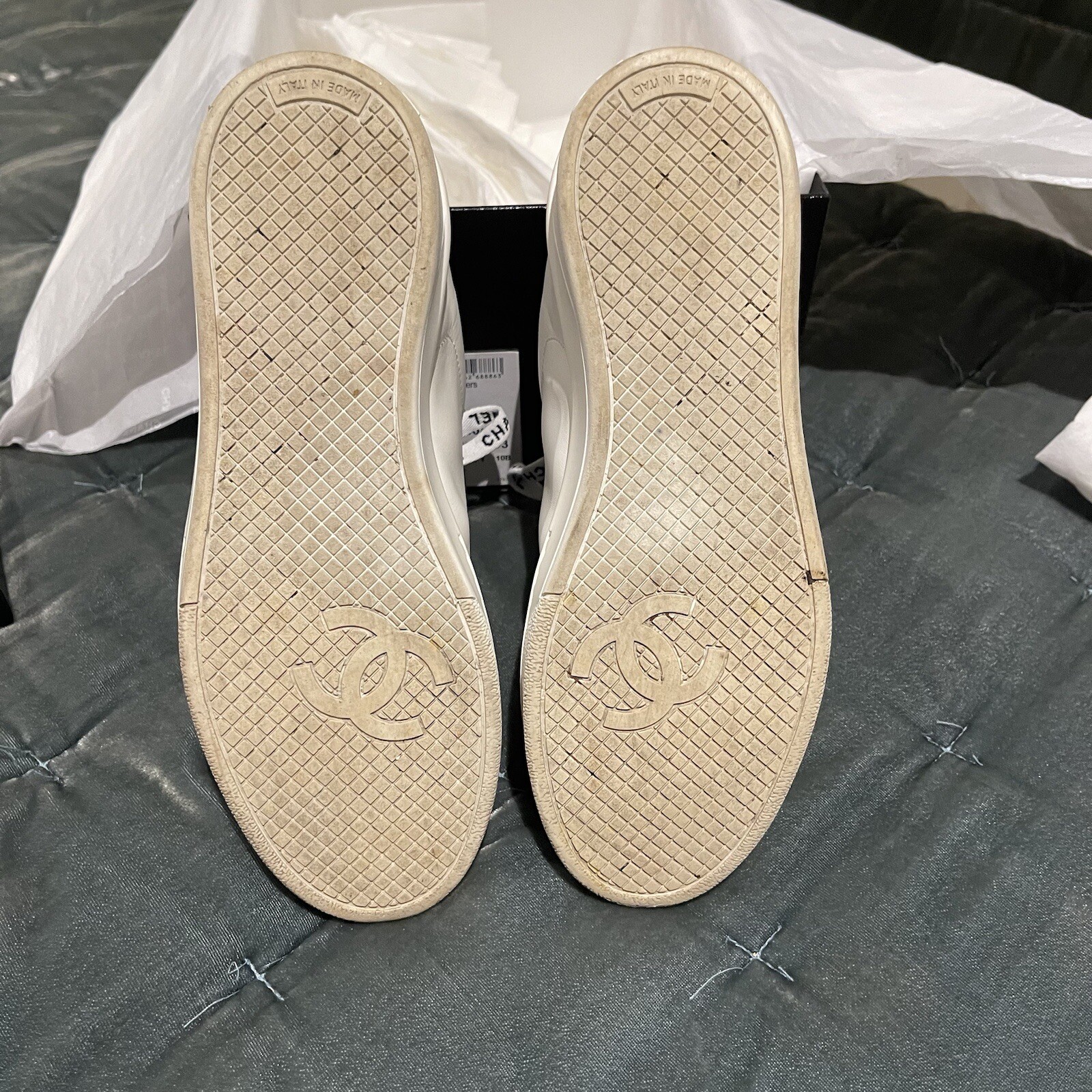 Chanel Logo Pull Tab Lace-up Sneakers White & Black Size 34.5
