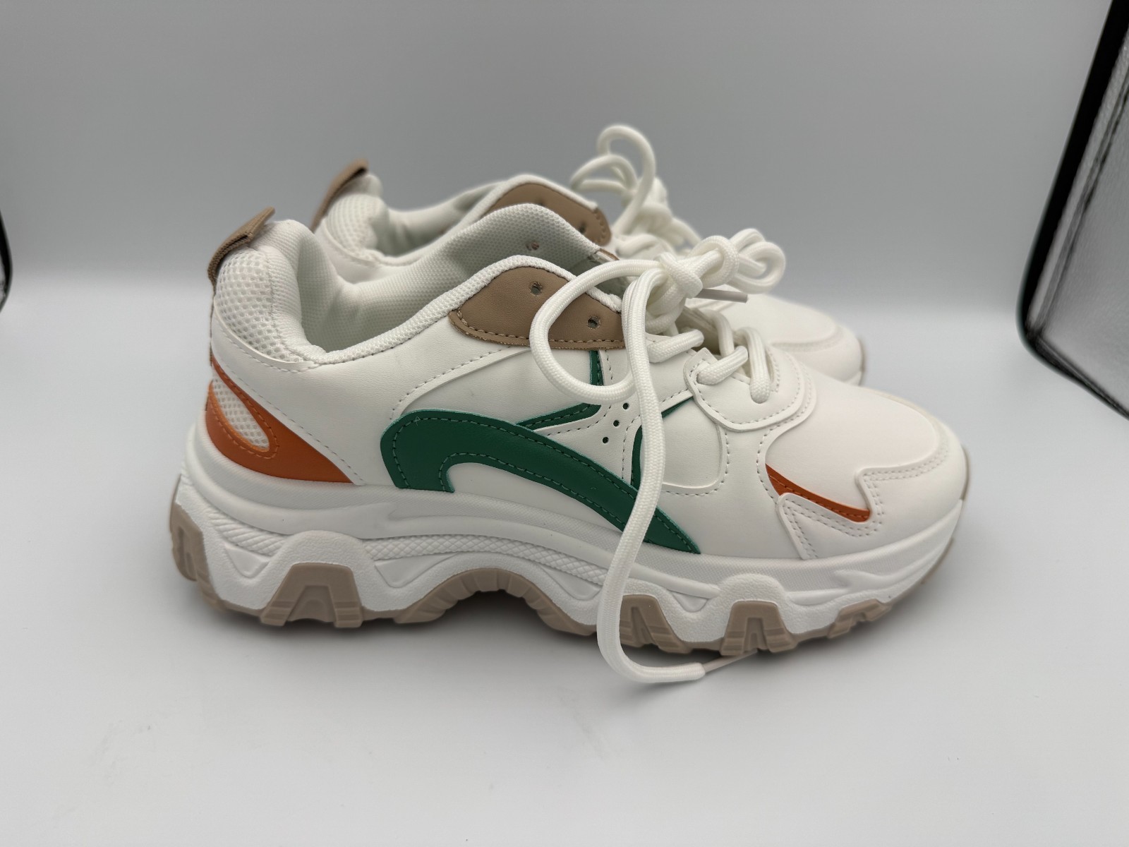Women’s Chunky Platform Sneakers Size 7.5 White Green Orange Retro Dad Shoes US