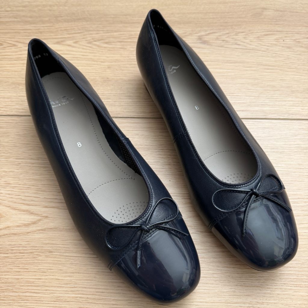 ARA Womens Ballet Flats Size 8 Navy Blue Leather Cap Toe Bow Slip-On Shoes