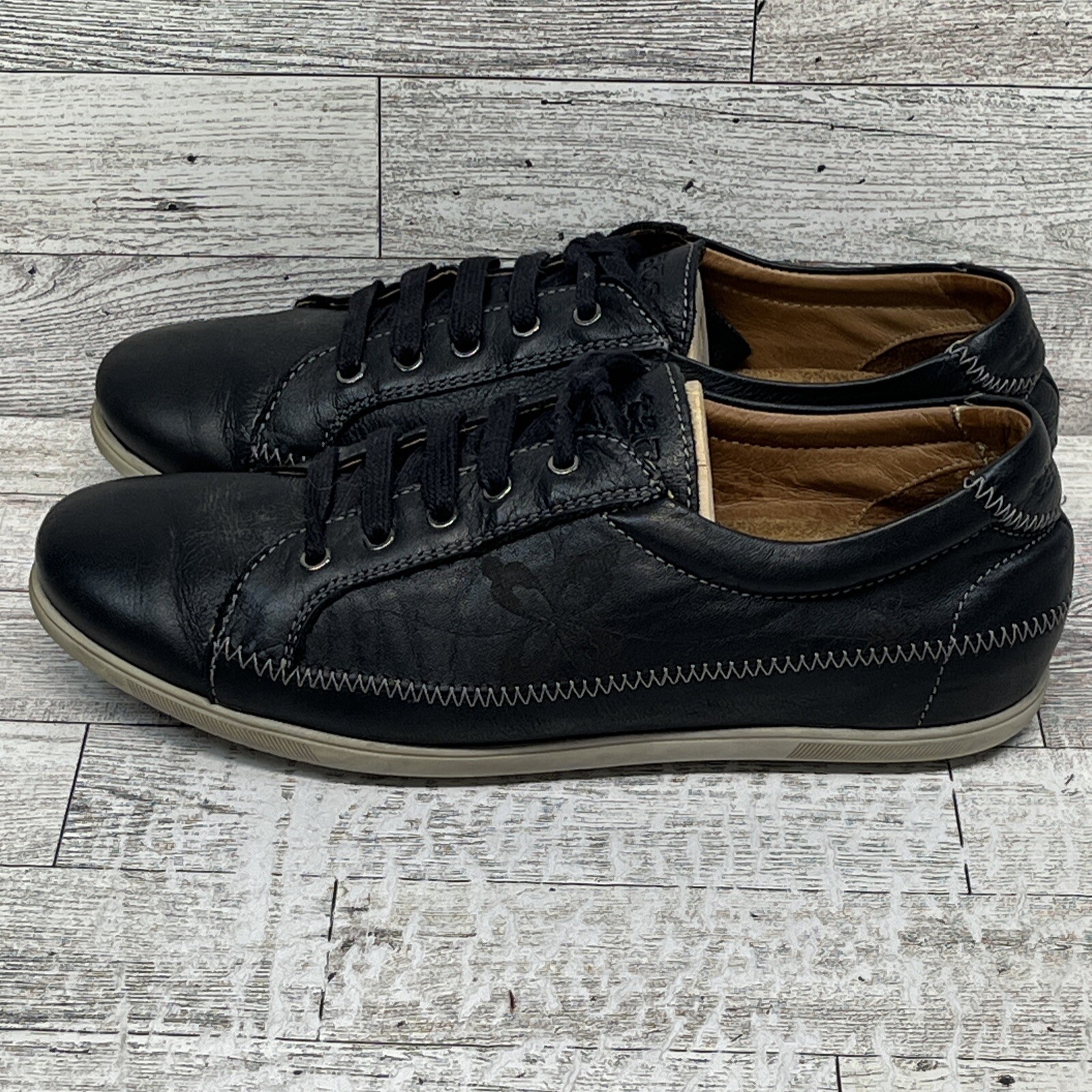 Taos Womens BlackLeather Sneakers Shoes Floral Size EU 36 US 5.5 UK 3.5