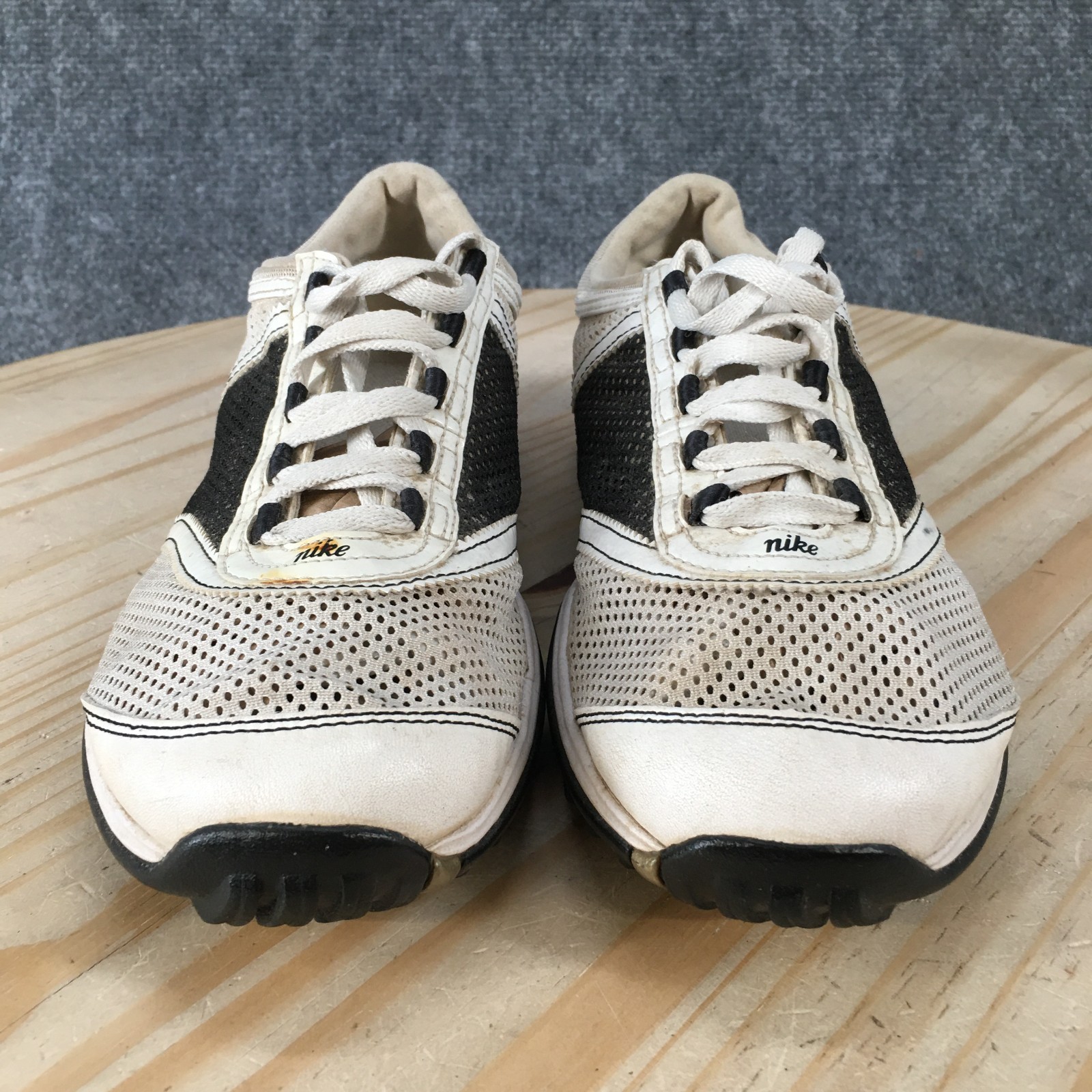 Vintage Nike Shoes Womens 6.5 Air Channel Tac Sneakers 335942-101 Black White