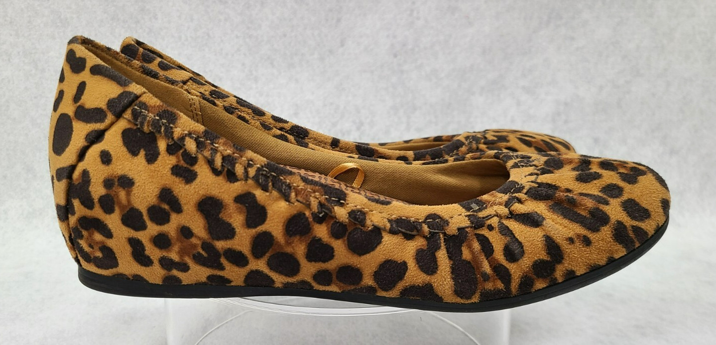 Baretraps Posture Norma Leopard Print Wedge Loafers Slip On Round Toe Size 7.5M