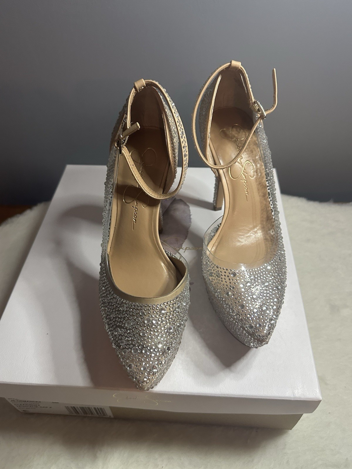 Jessica Simpson Crystal Platform Pumps Size 5