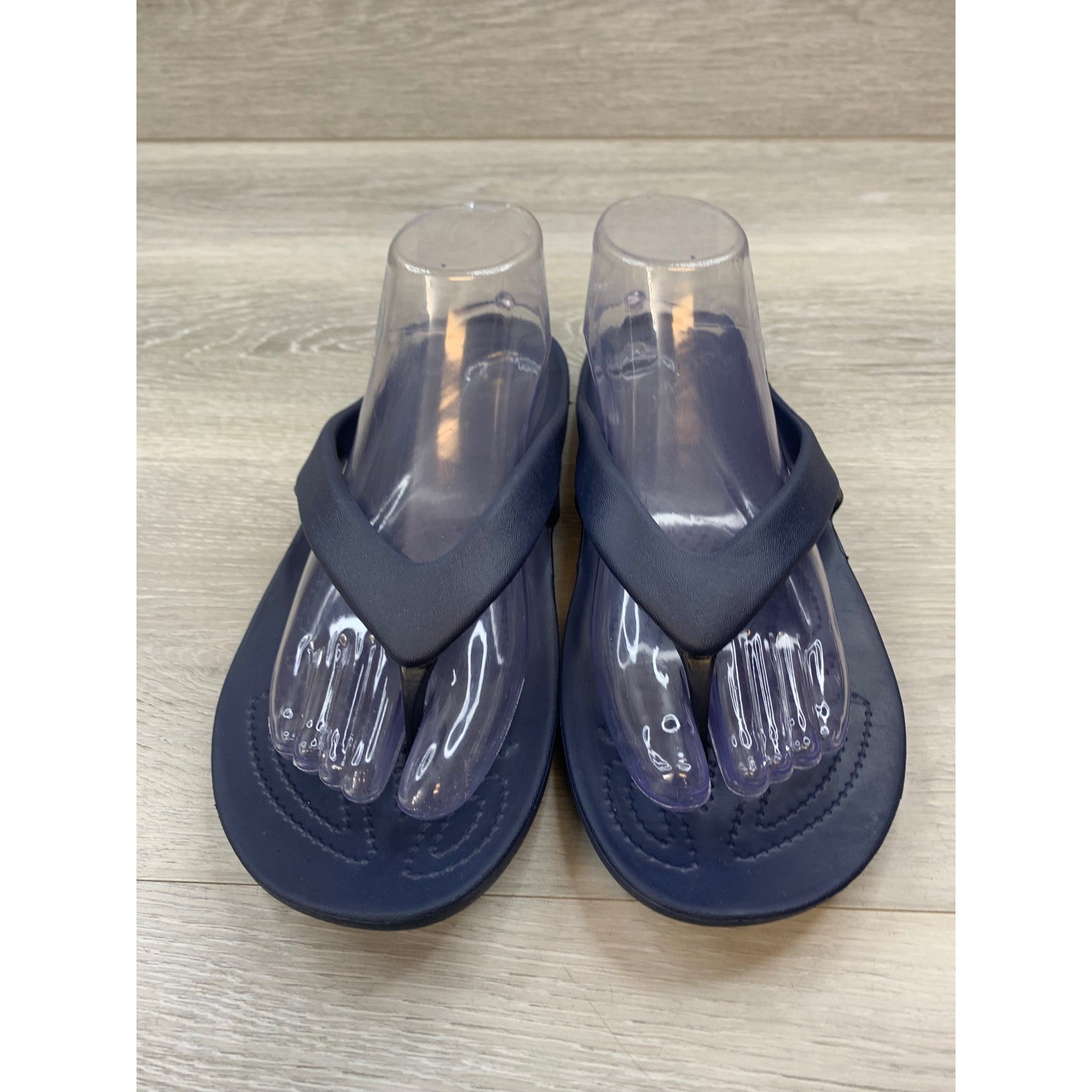 Crocs Kadee II Flip Flops Navy Blue Women’s Sandals 10 Comfort Casual Shoes