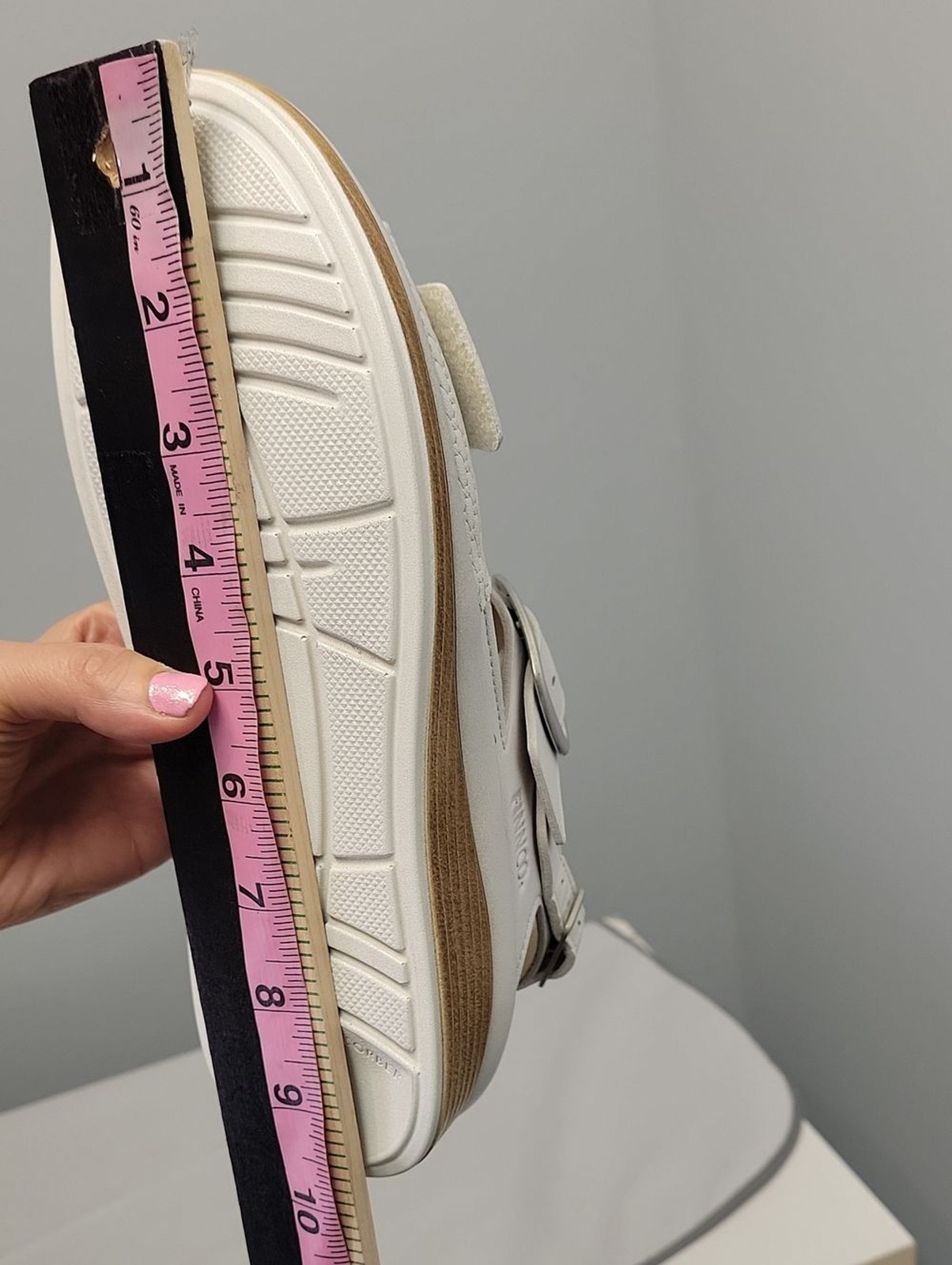 Finn Comfort Germany Waldi white comfort sandals womens size GR38 7.5 US