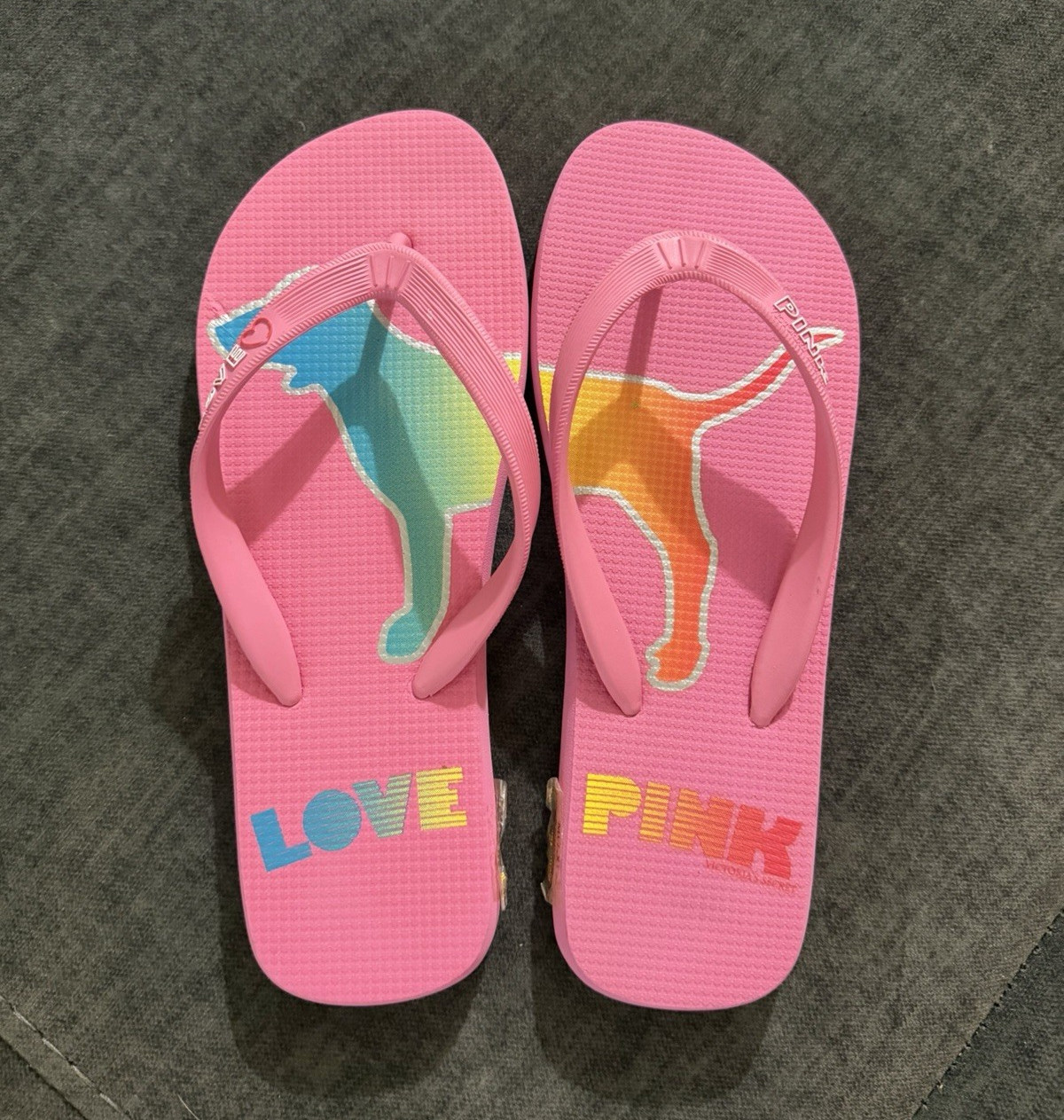 Vintage Y2K VS PINK Women’s Pink Flip Flop Sandals Thong Y-Strap Rainbow Ombré