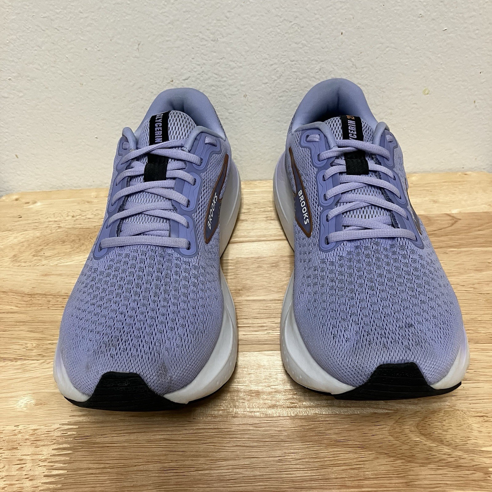 Size 10.5 Women’s Brooks Glycerin 21 Lavender/Black/Copper 1204081B544