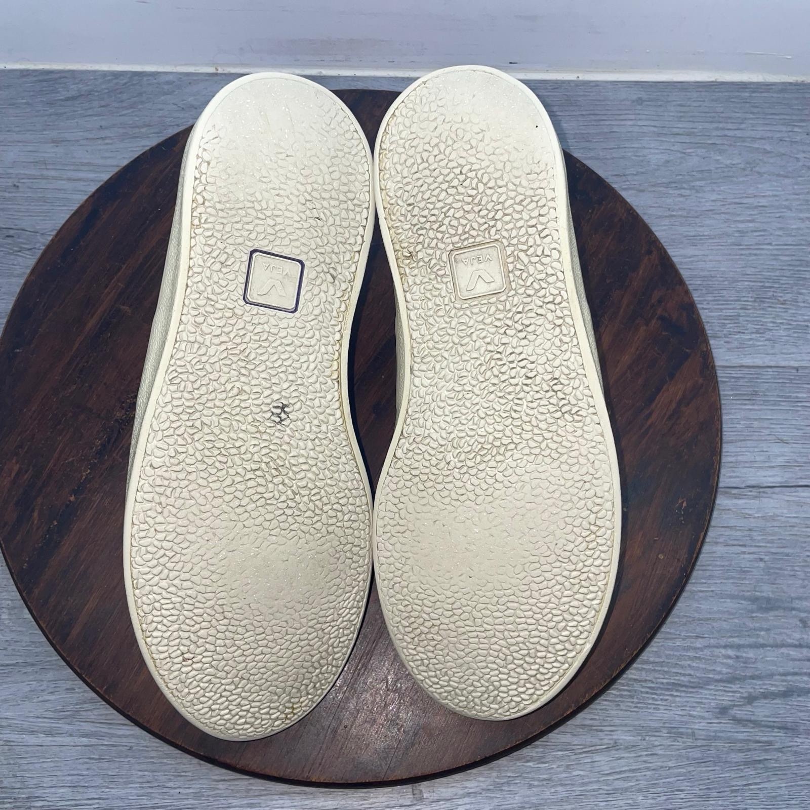Veja Esplar Logo Sneakers Women’s Size 7 White Red Shoes Classic Comfort Canvas