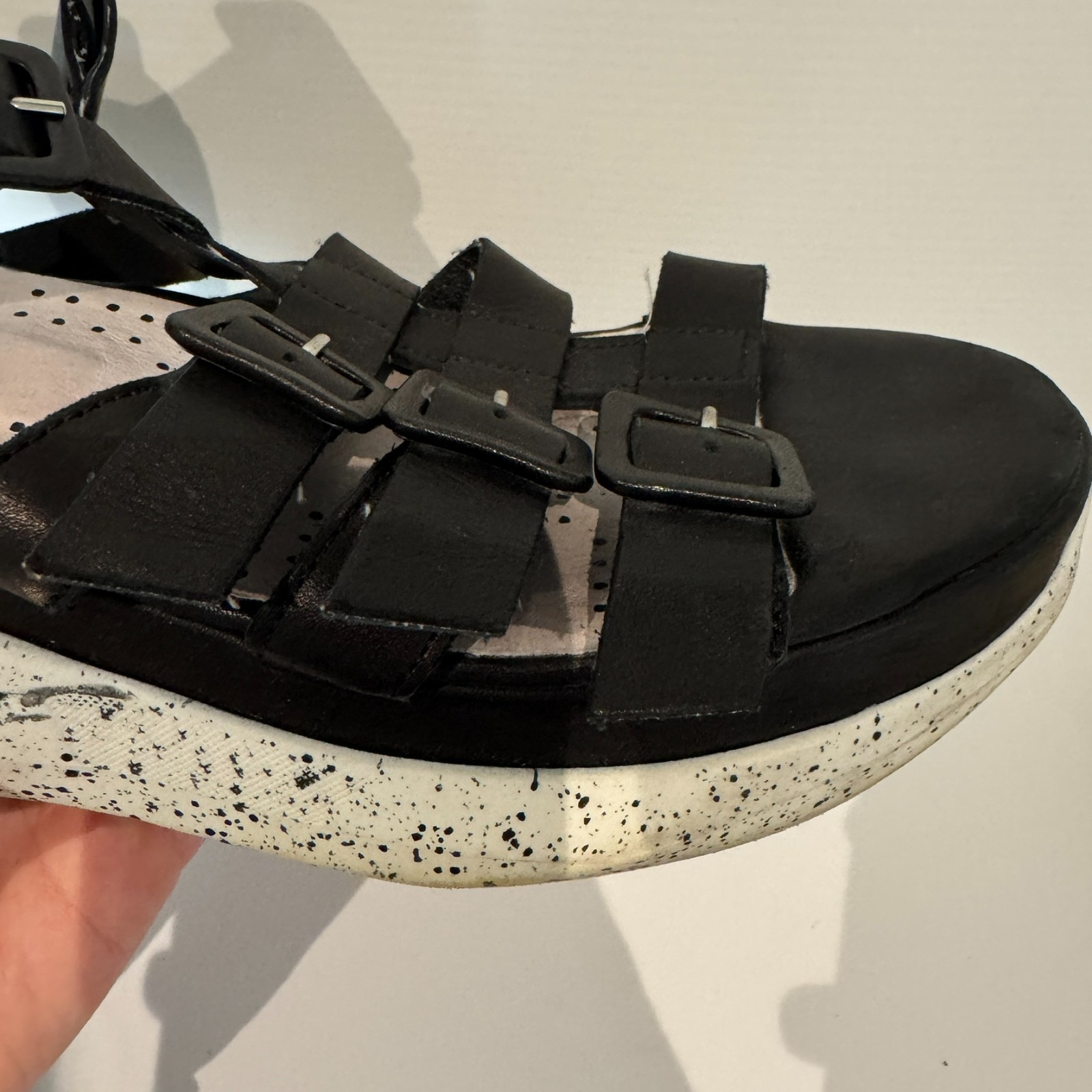 PF16 Italy Black Leather Platform Gladiator Sandals Buckle Up Size EU 41
