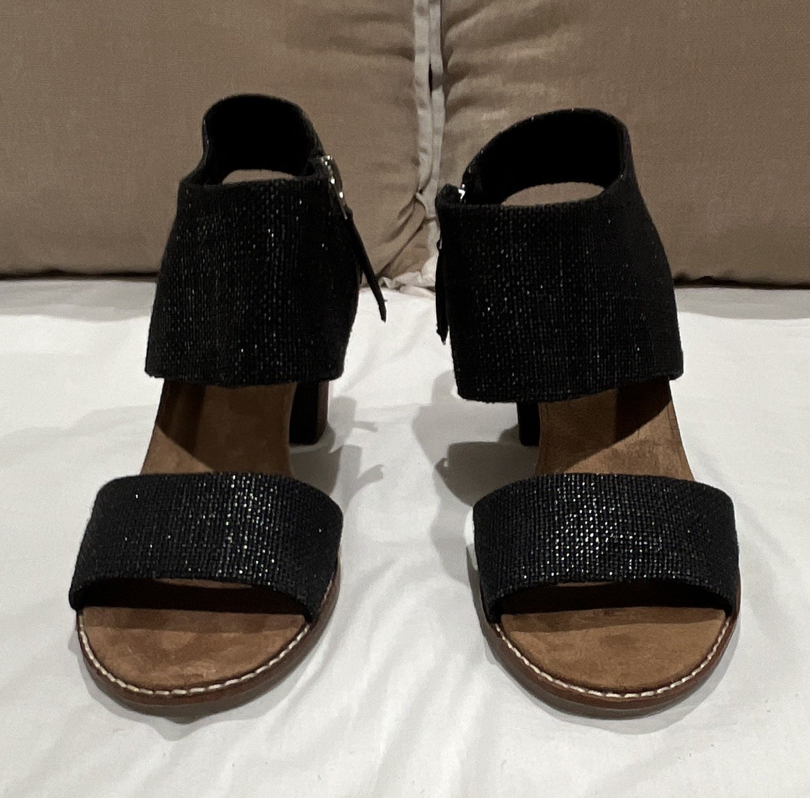 TOMS Majorca Cutout Sandal Natural Yarn Black Metallic Block Heel Zipper 8.5 NWT