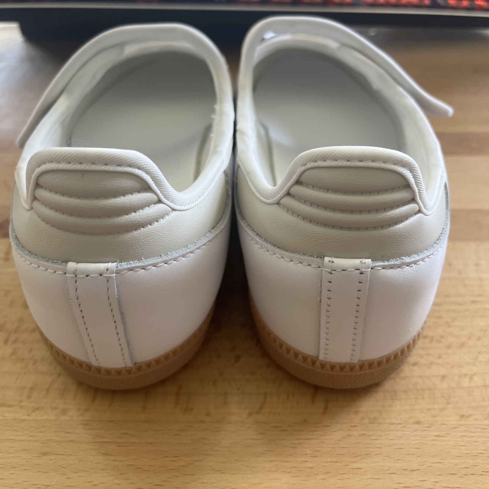 adidas Originals SAMBA JANE JR1402 Cloud White/Alumina Women’s Sneaker size 7.5
