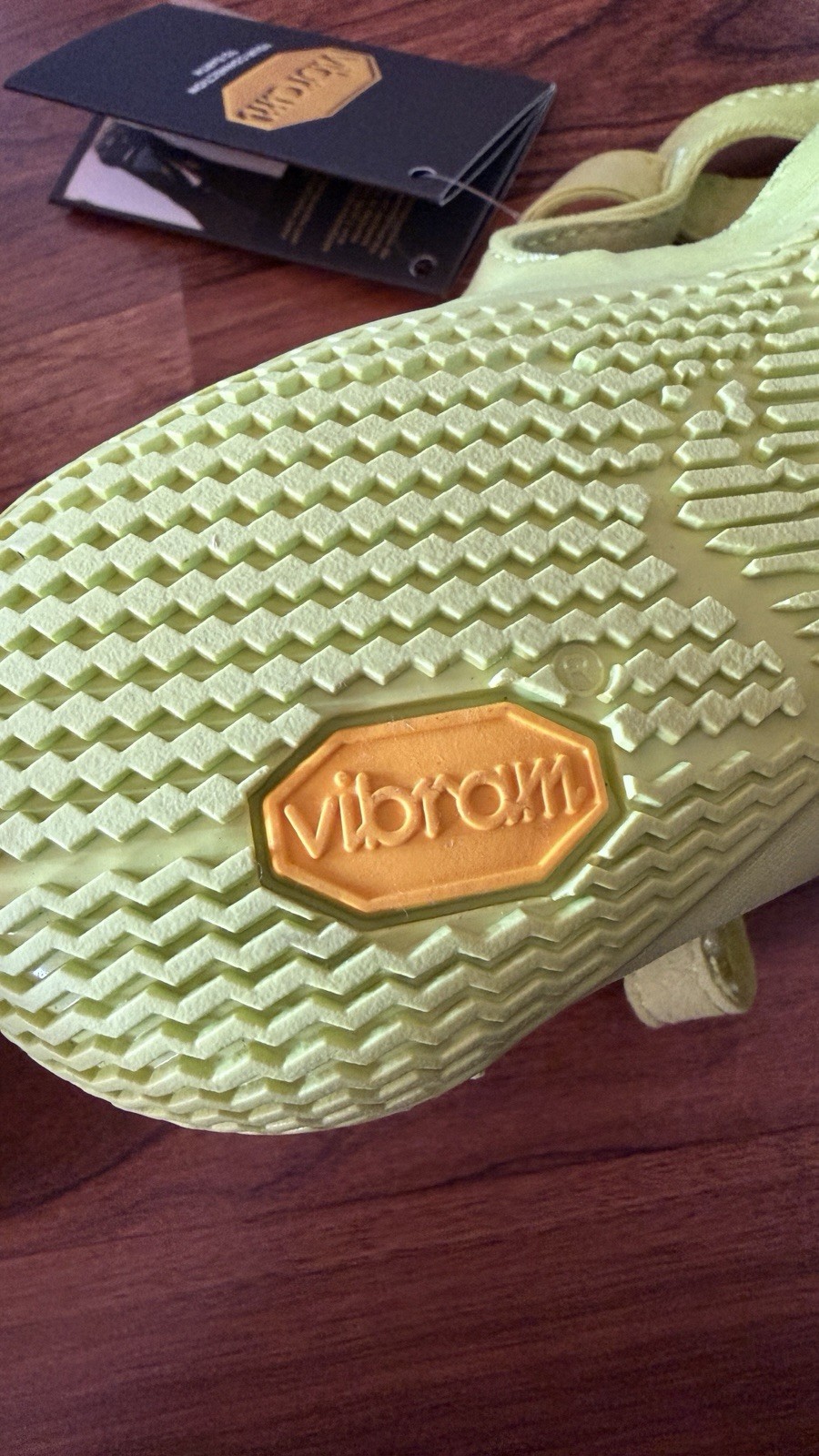 Vibram FiveFingers V-SOUL Lime Green Women’s Shoes – Size EU 41 / US 8.5-9 (New)